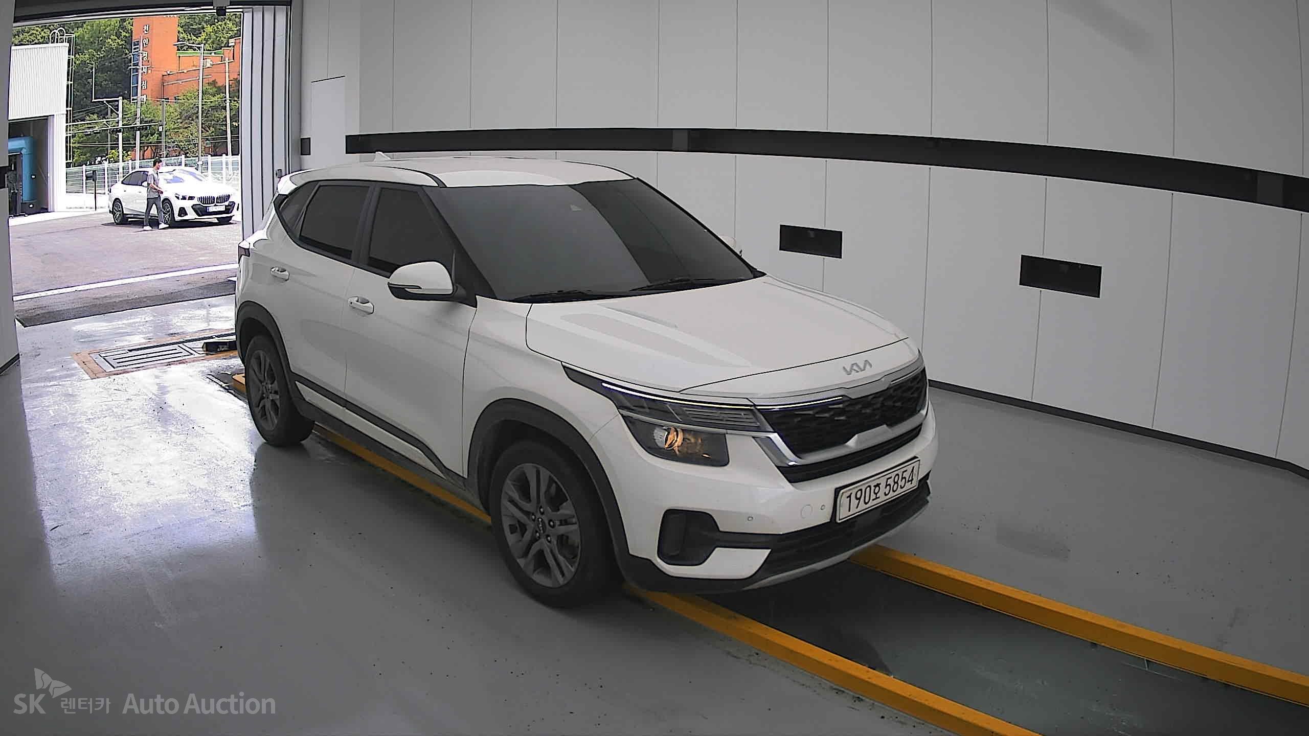 2023 - kia seltos