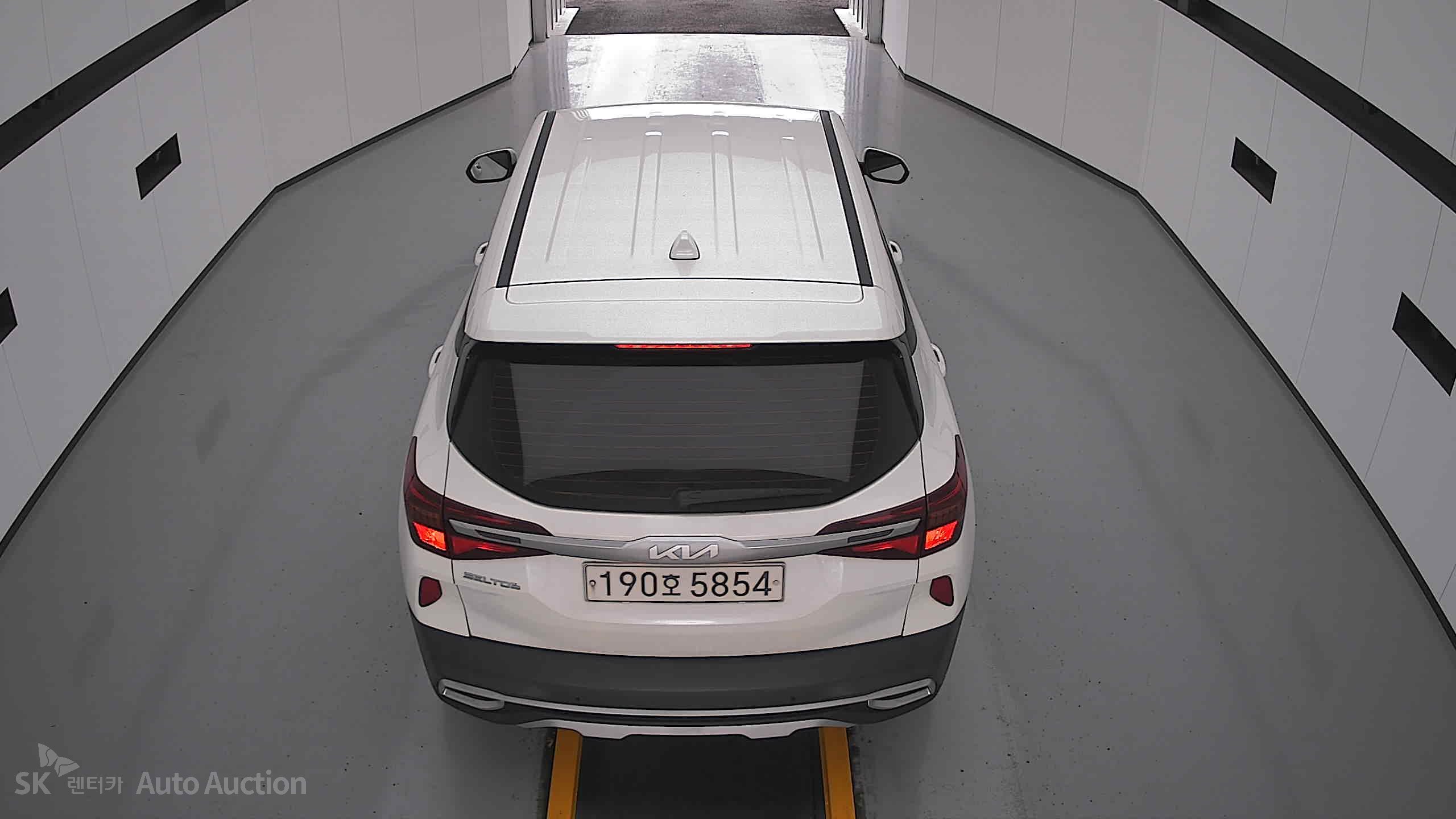 2023 - kia seltos