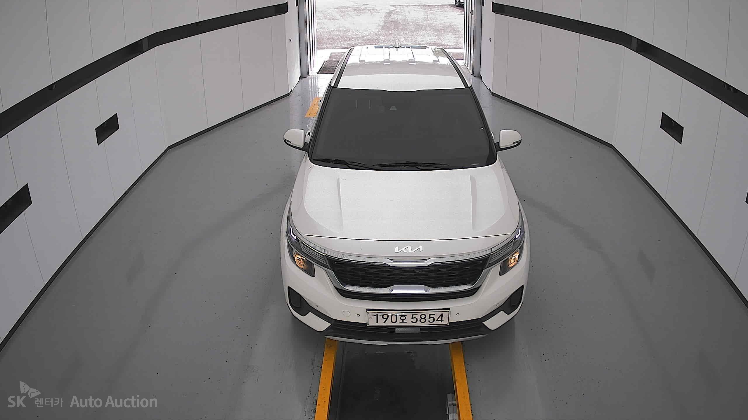 2023 - kia seltos