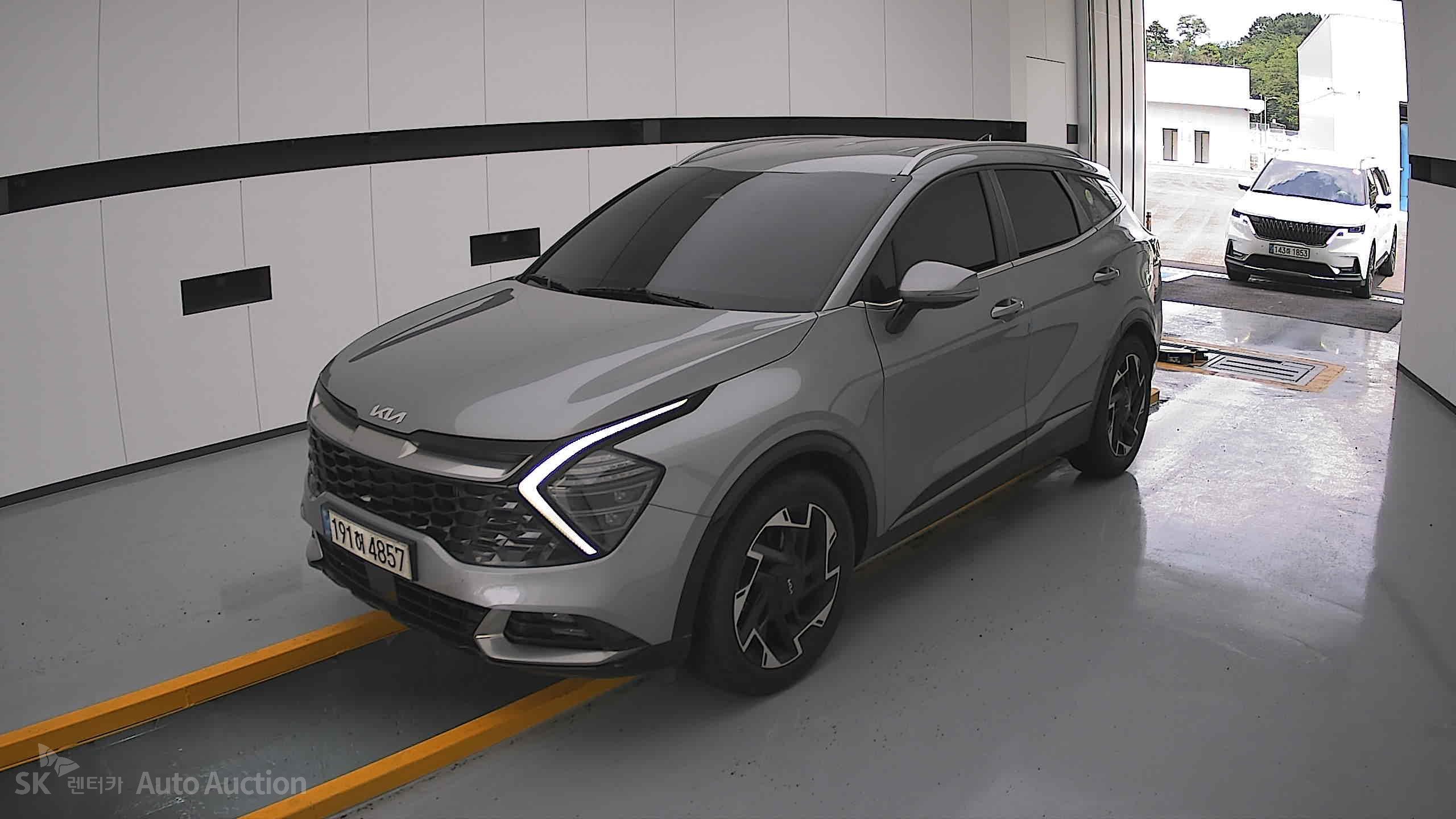 2022 - kia sportage