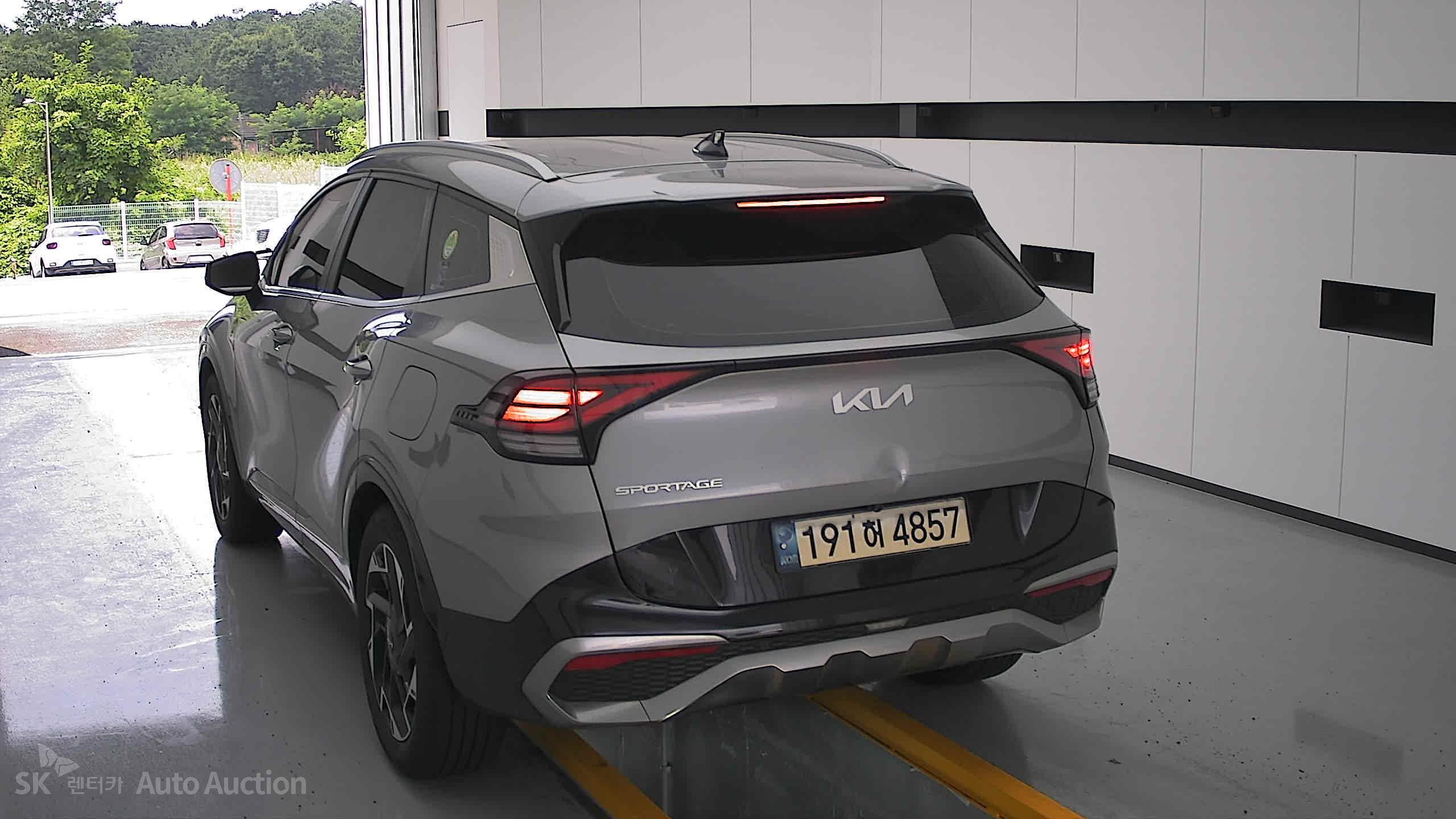 2022 - kia sportage