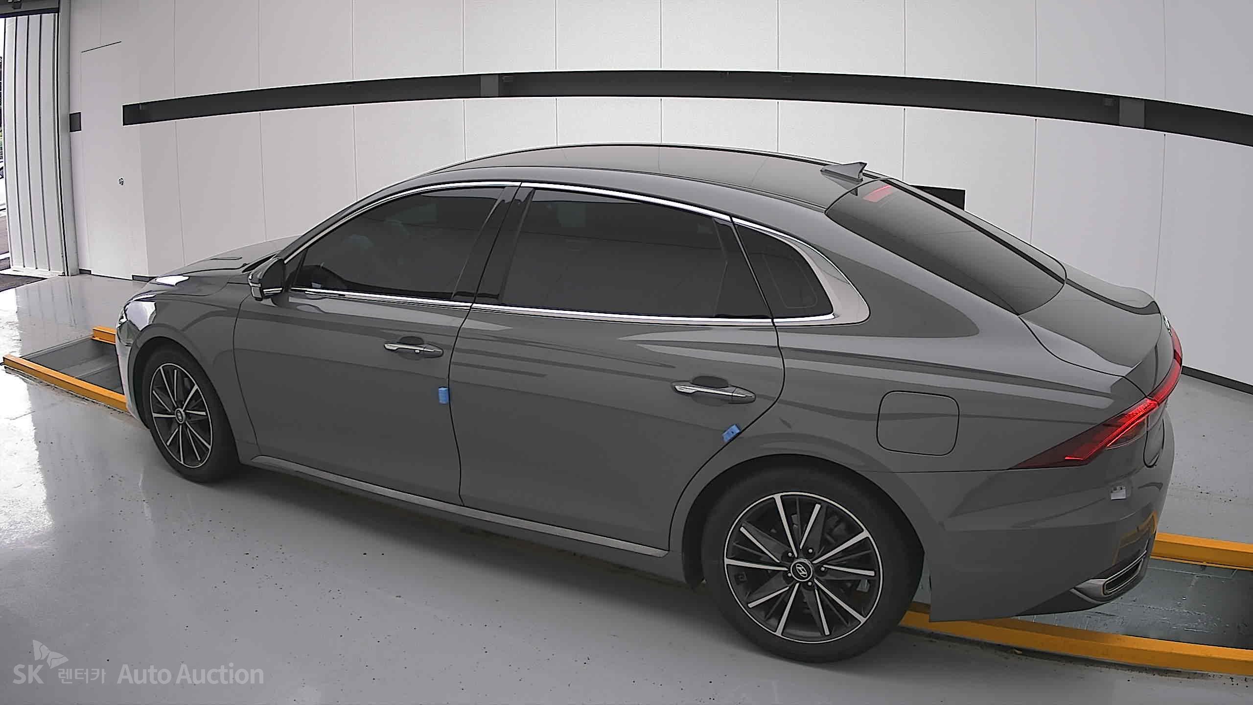 2022 - hyundai grandeur