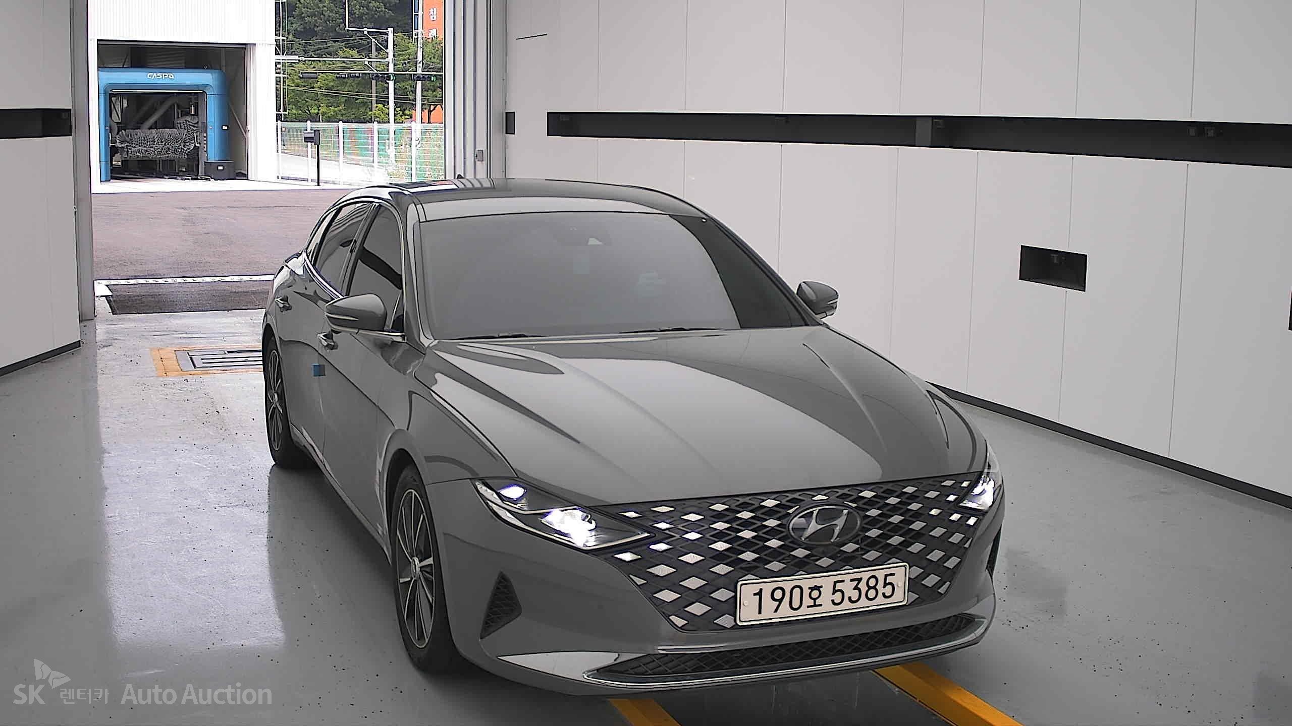 2022 - hyundai grandeur