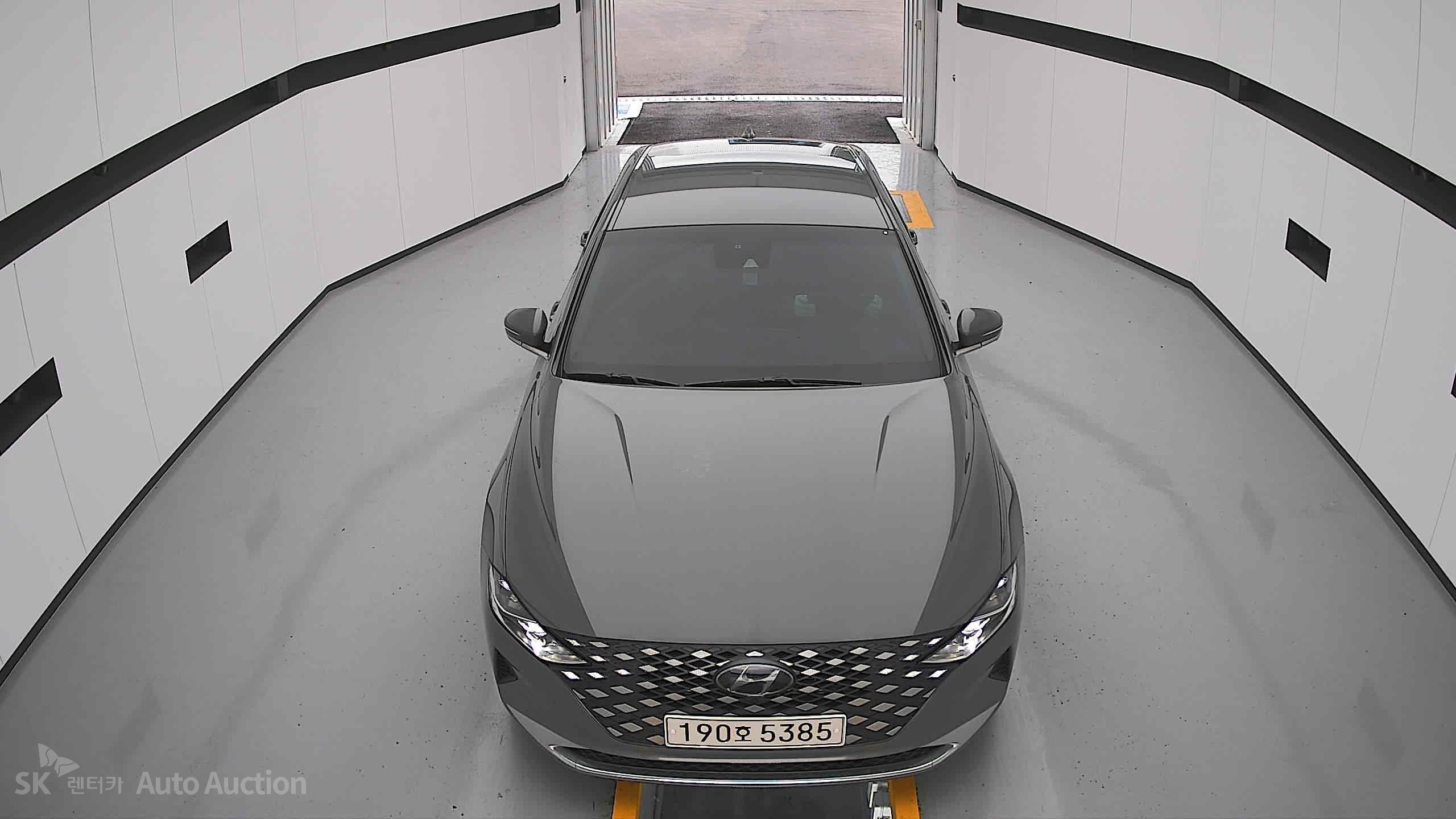 2022 - hyundai grandeur