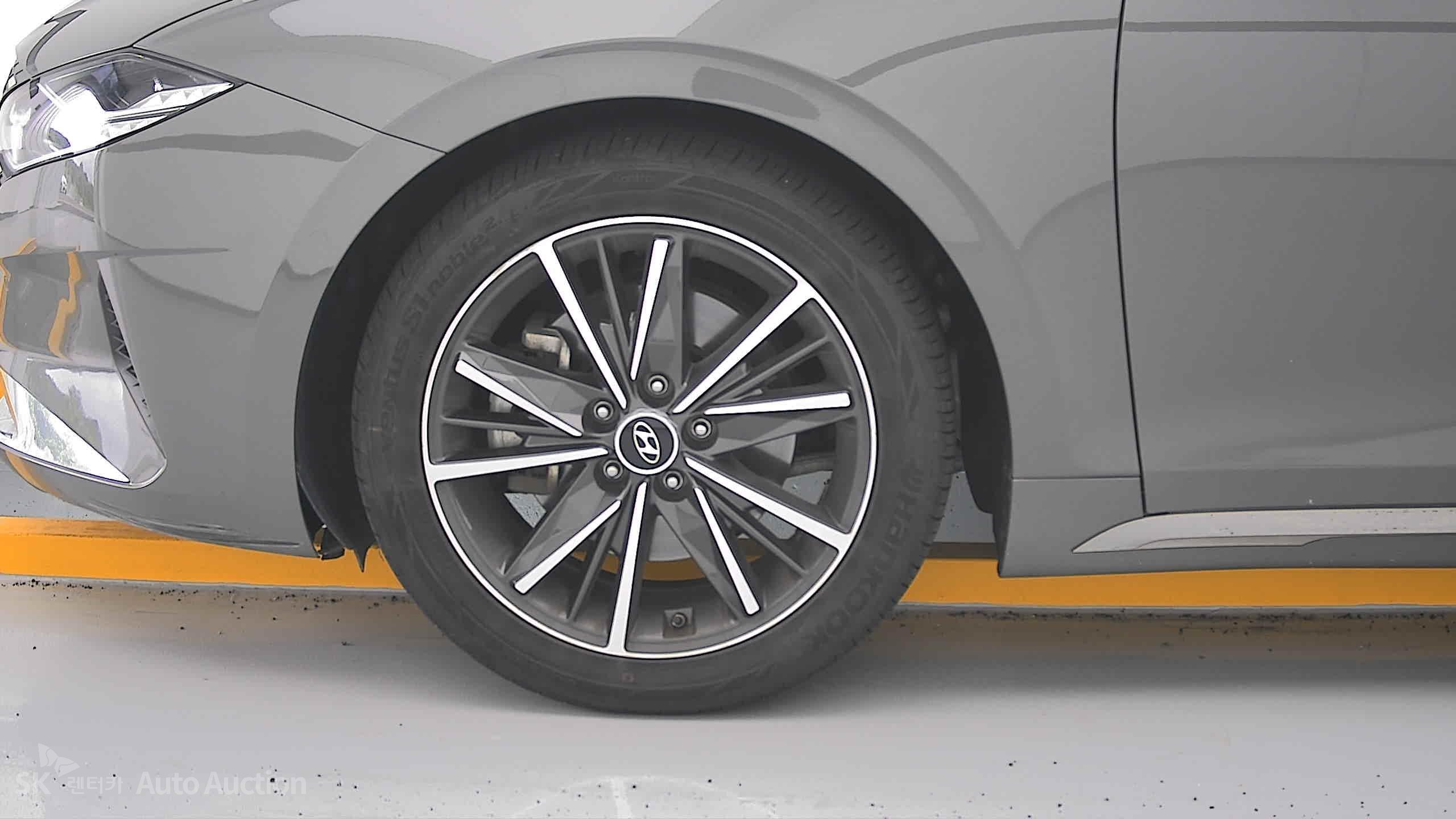2022 - hyundai grandeur
