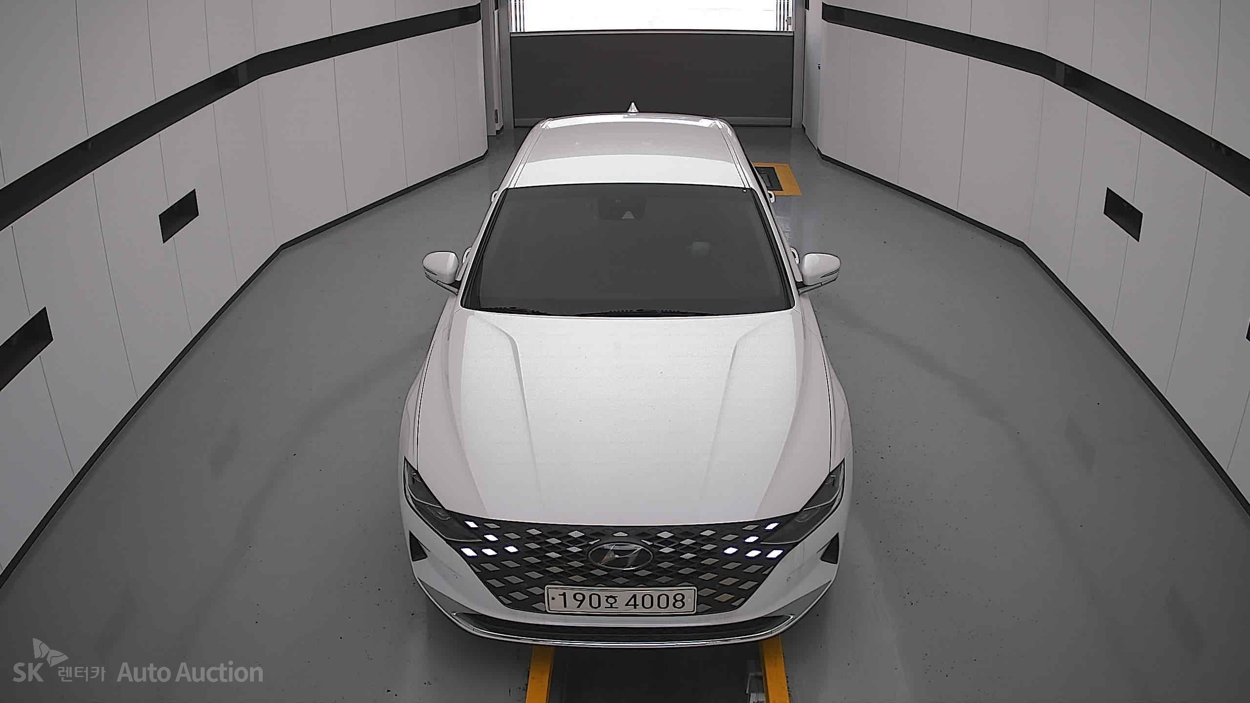 2022 - hyundai grandeur