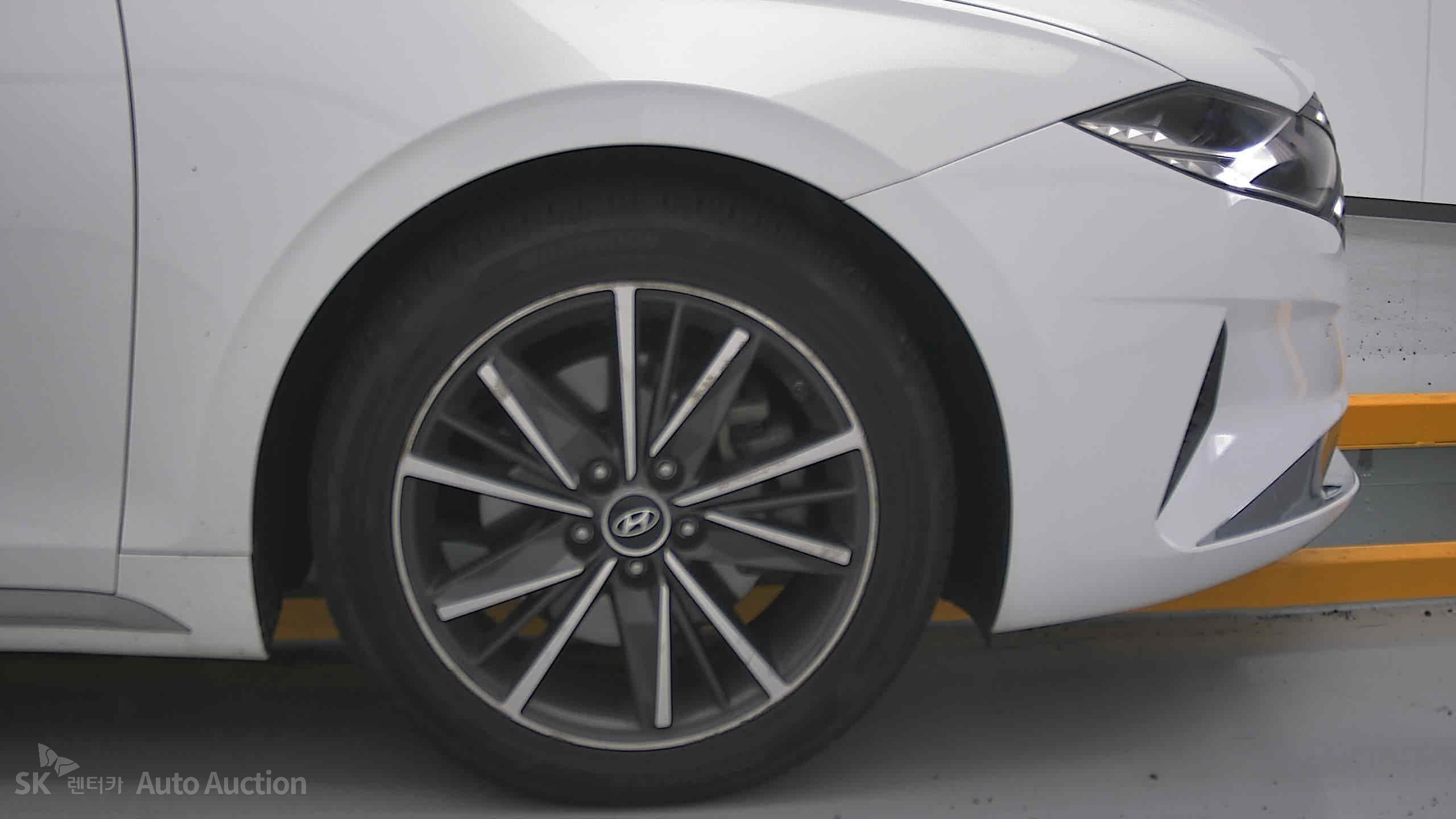 2022 - hyundai grandeur