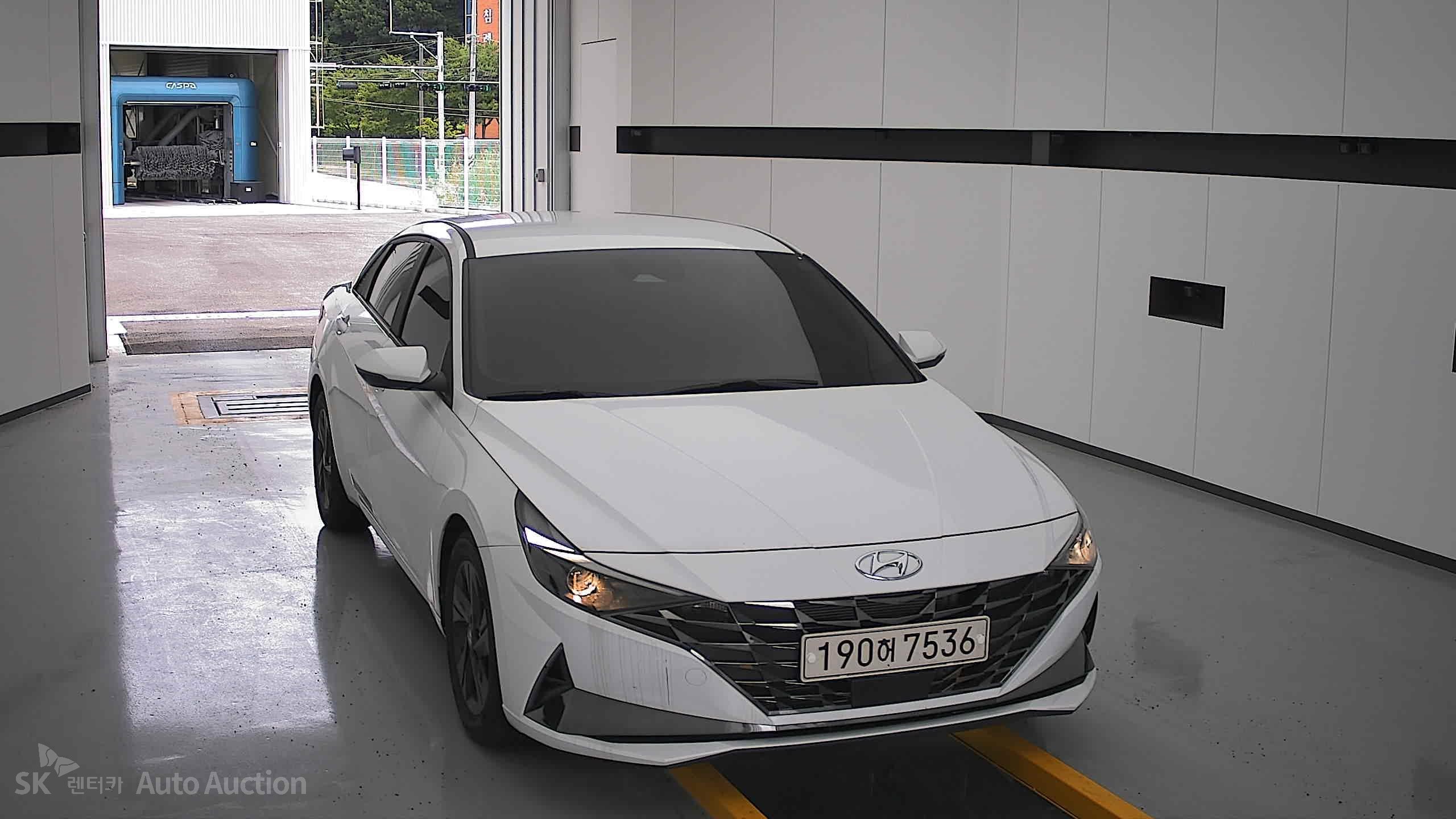 2022 - hyundai avante