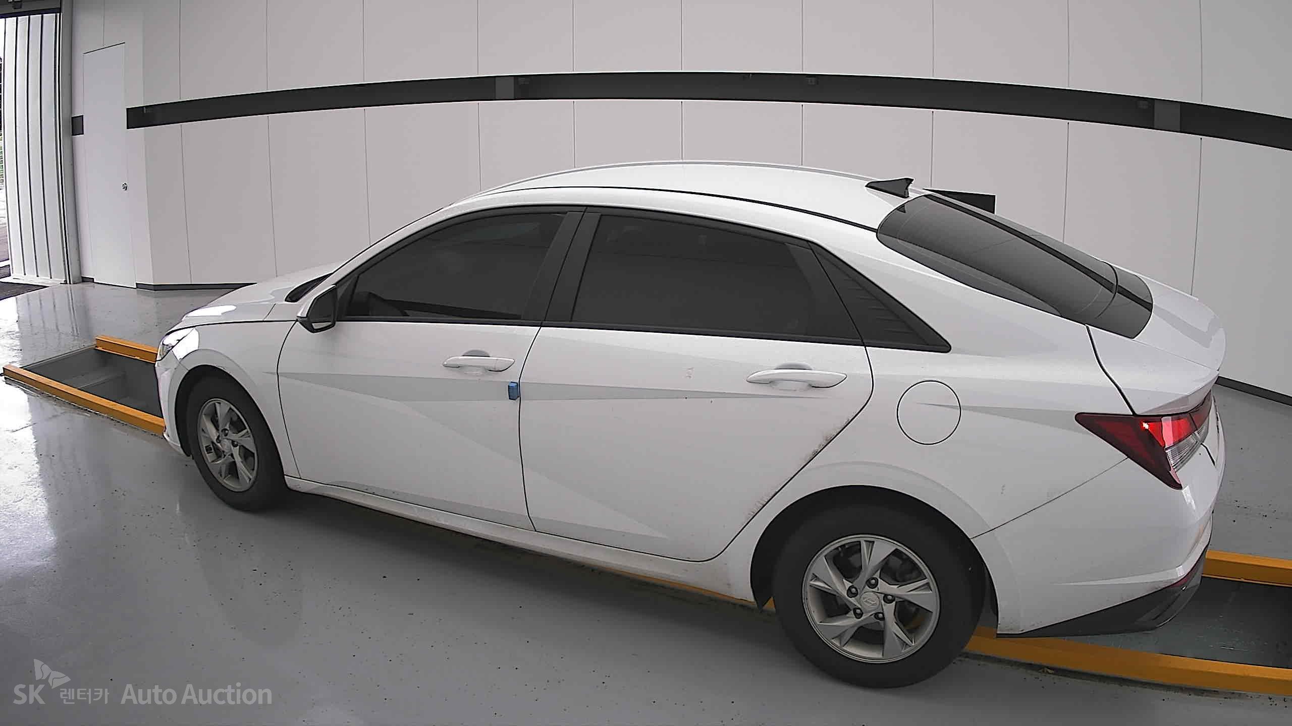 2023 - hyundai avante