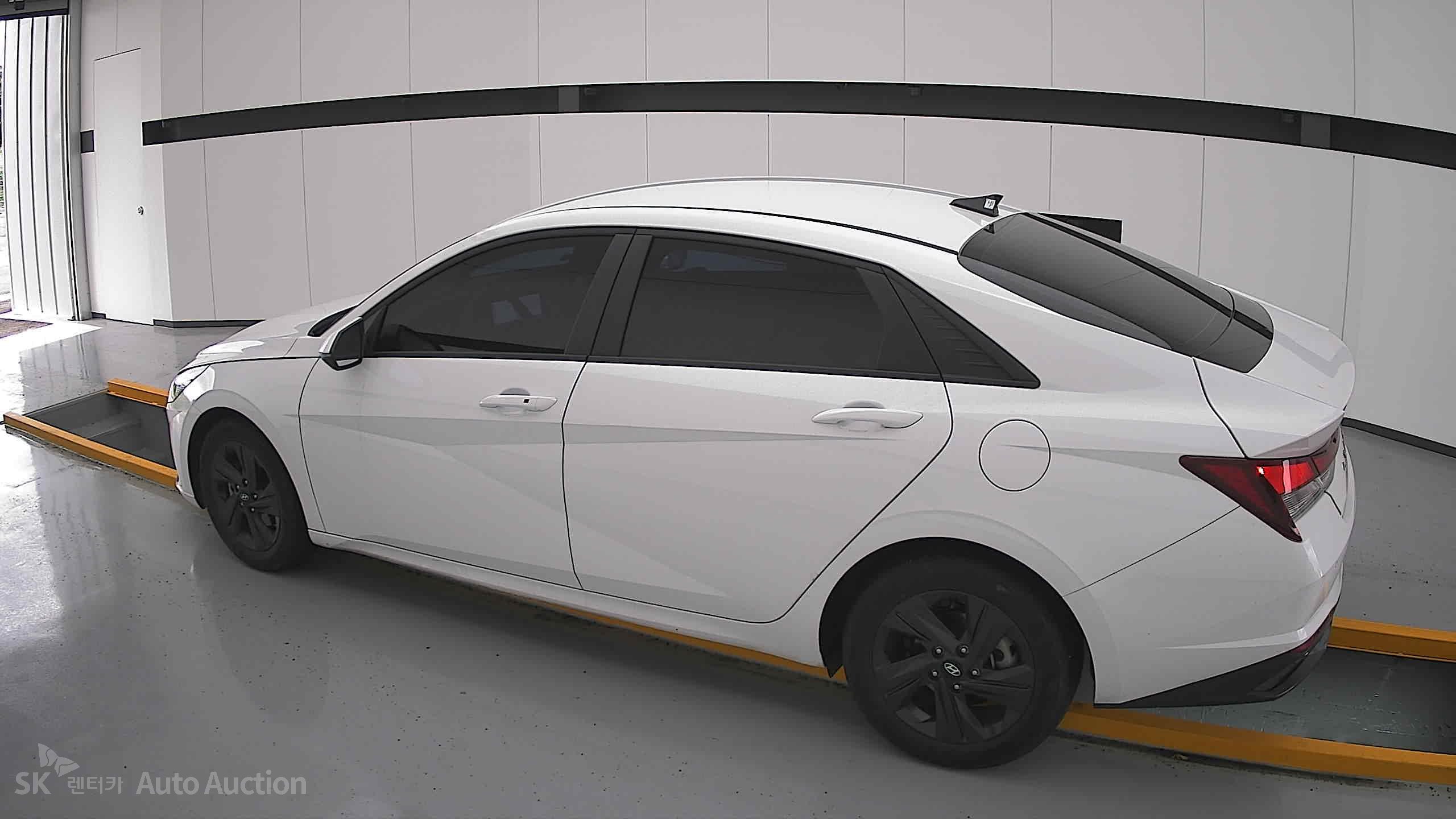 2023 - hyundai avante