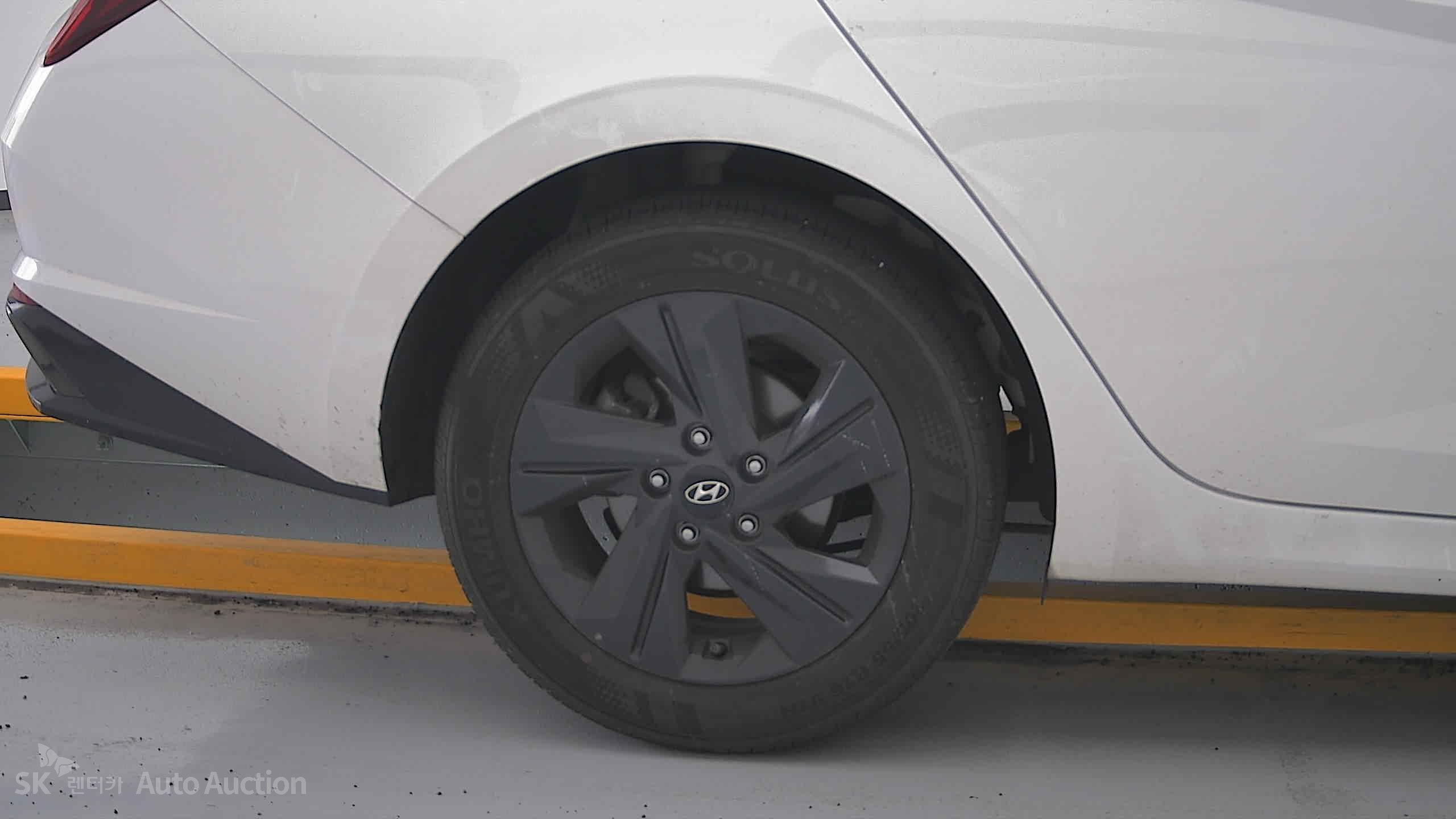 2023 - hyundai avante