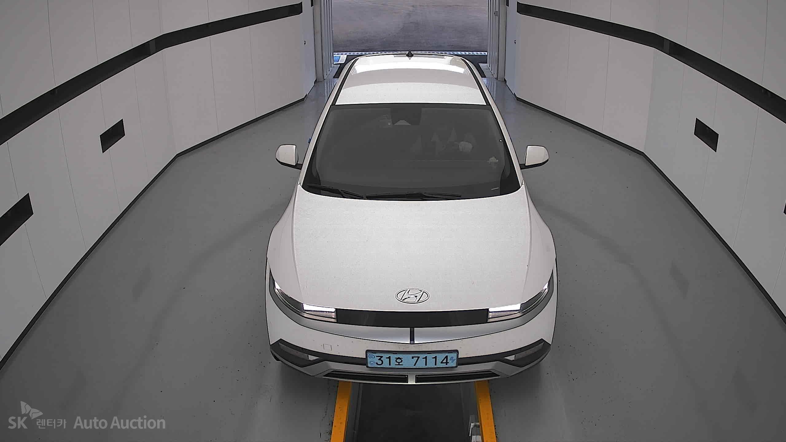 2022 - hyundai ioniq