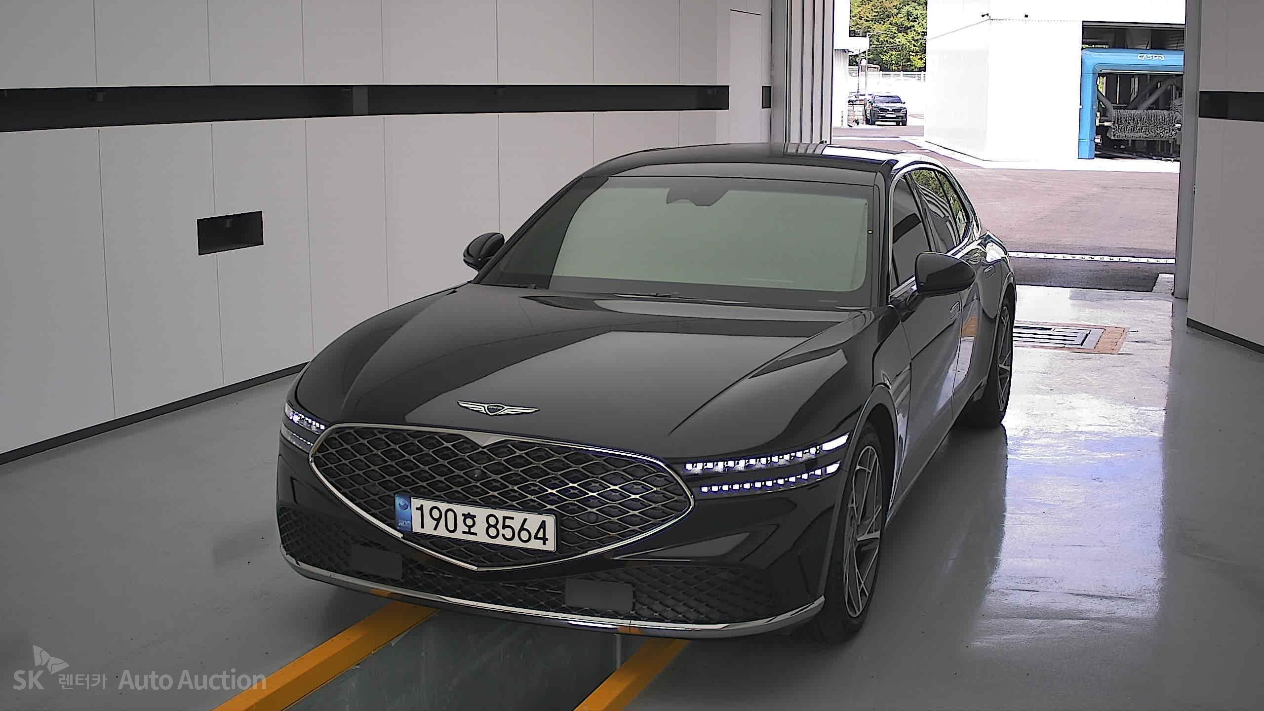 2022 Genesis G90