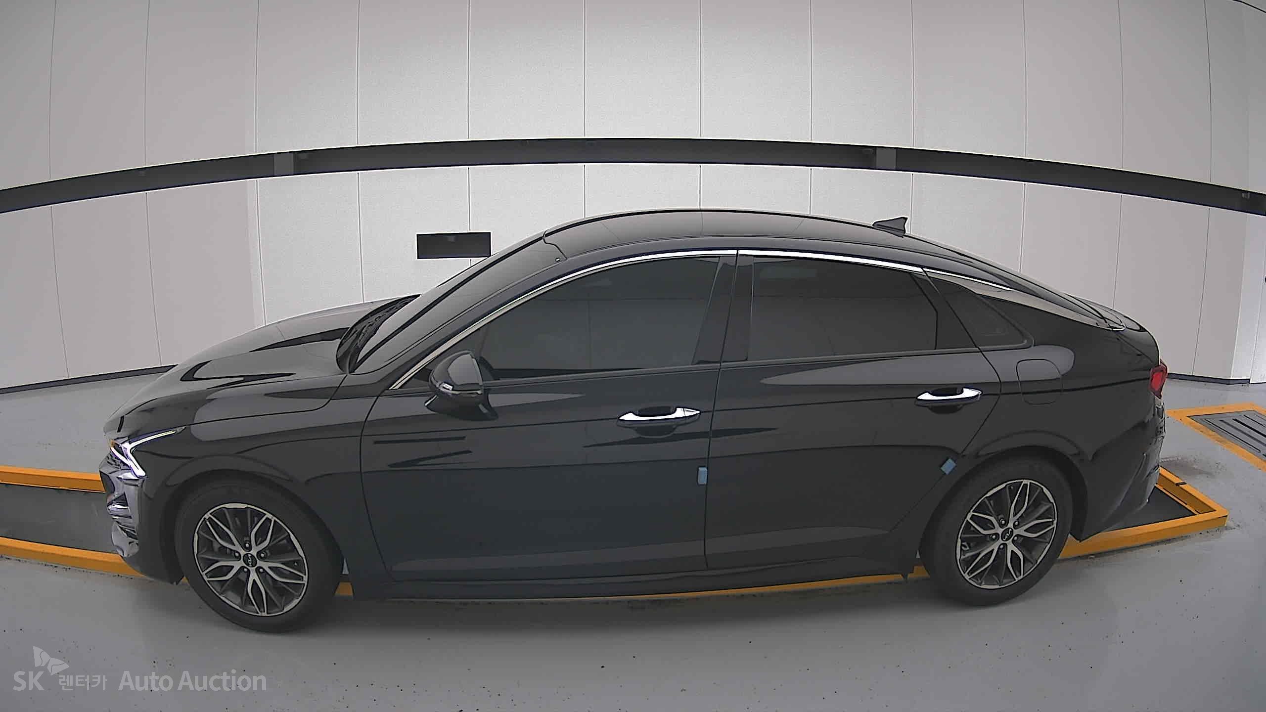 2023 - kia k5