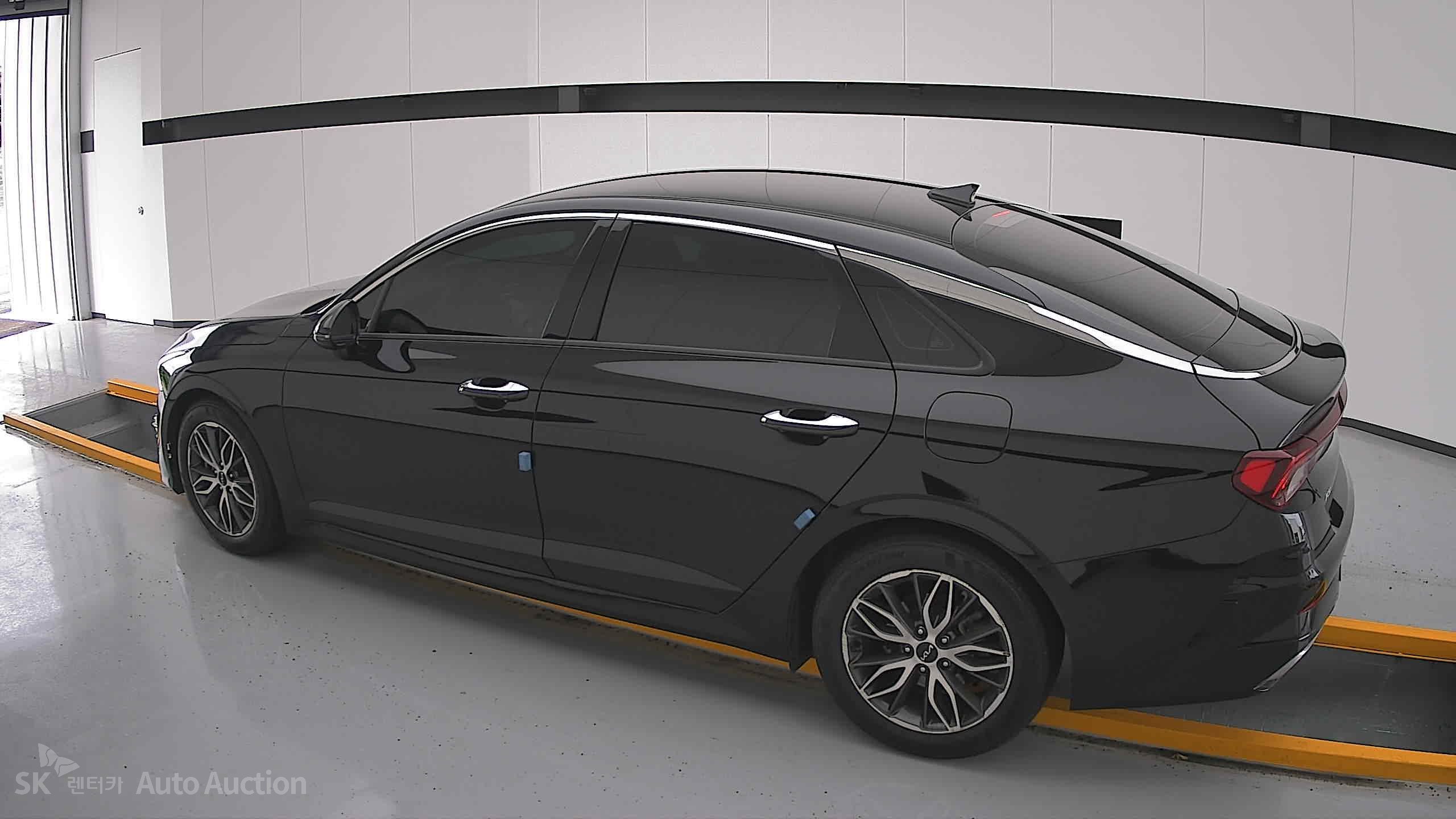2023 - kia k5