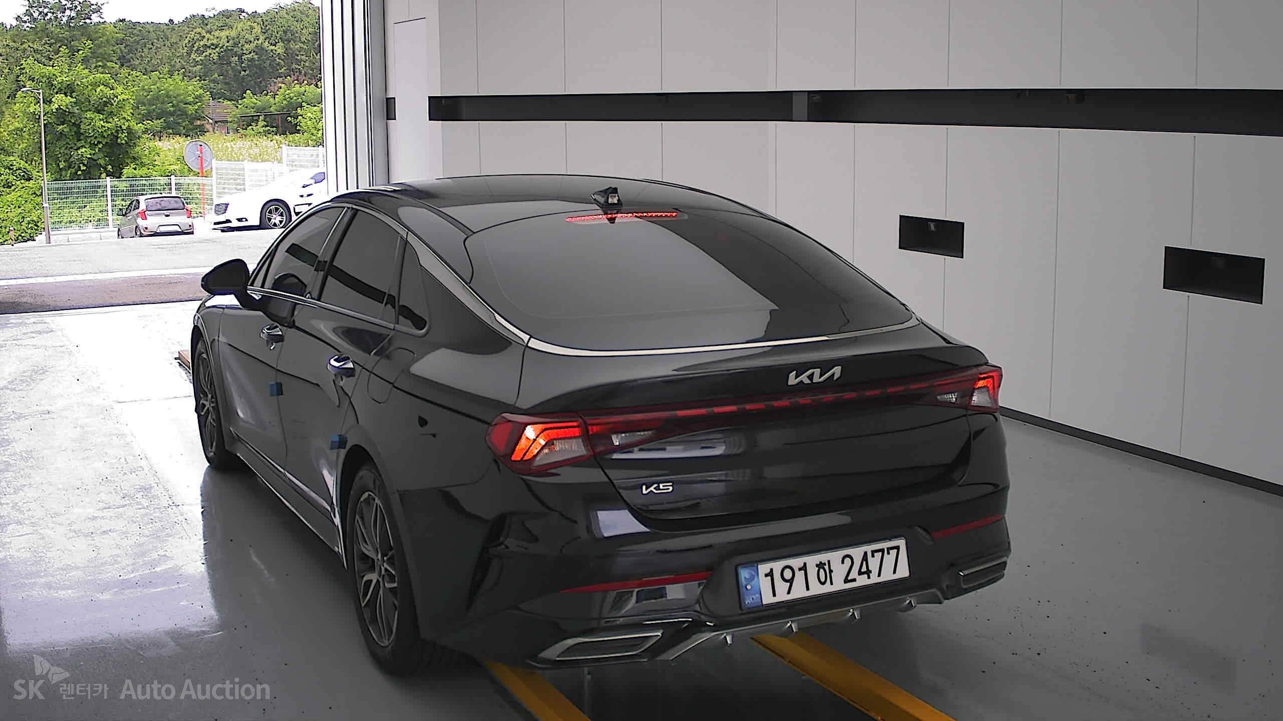 2023 - kia k5
