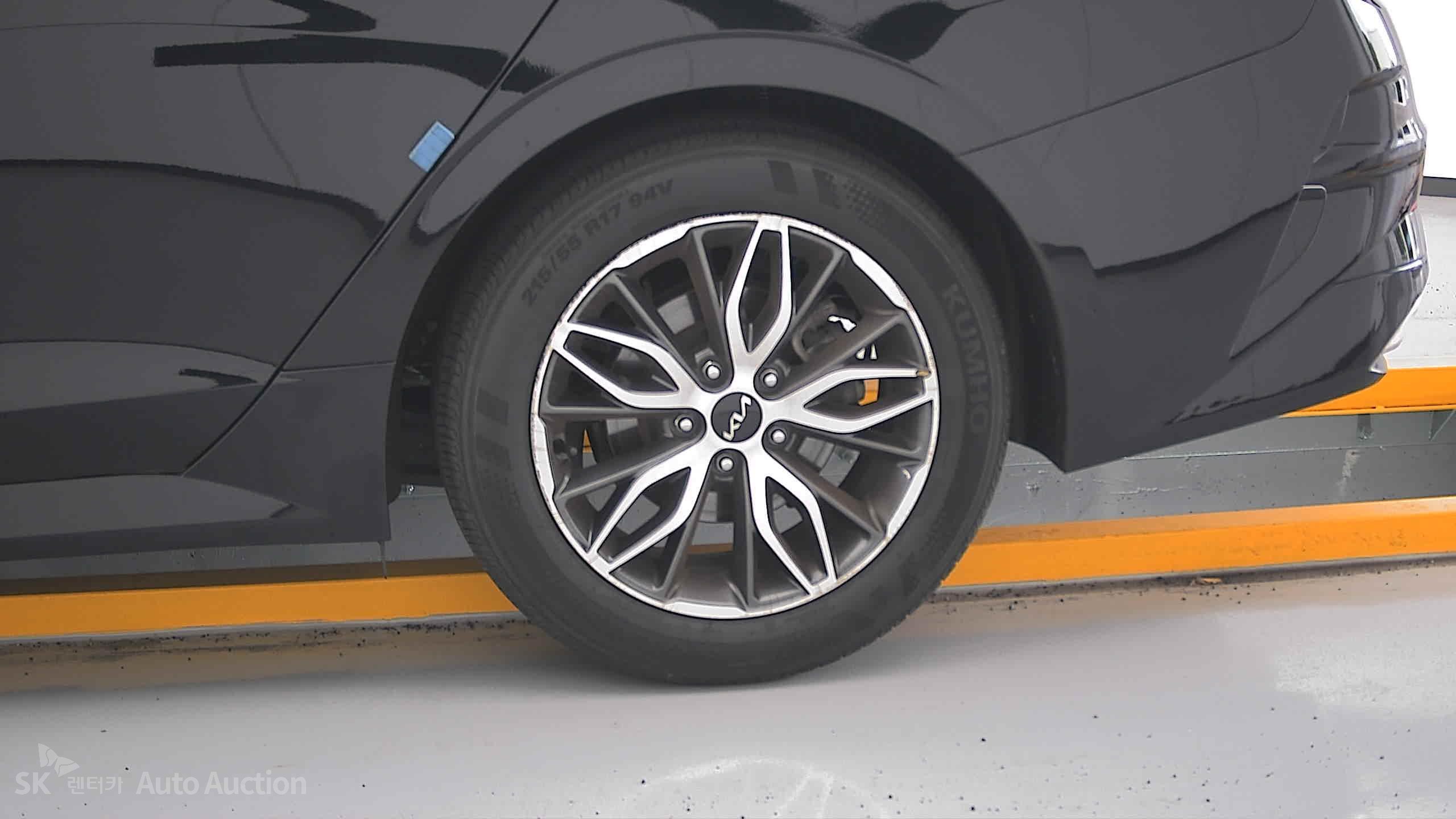 2023 - kia k5