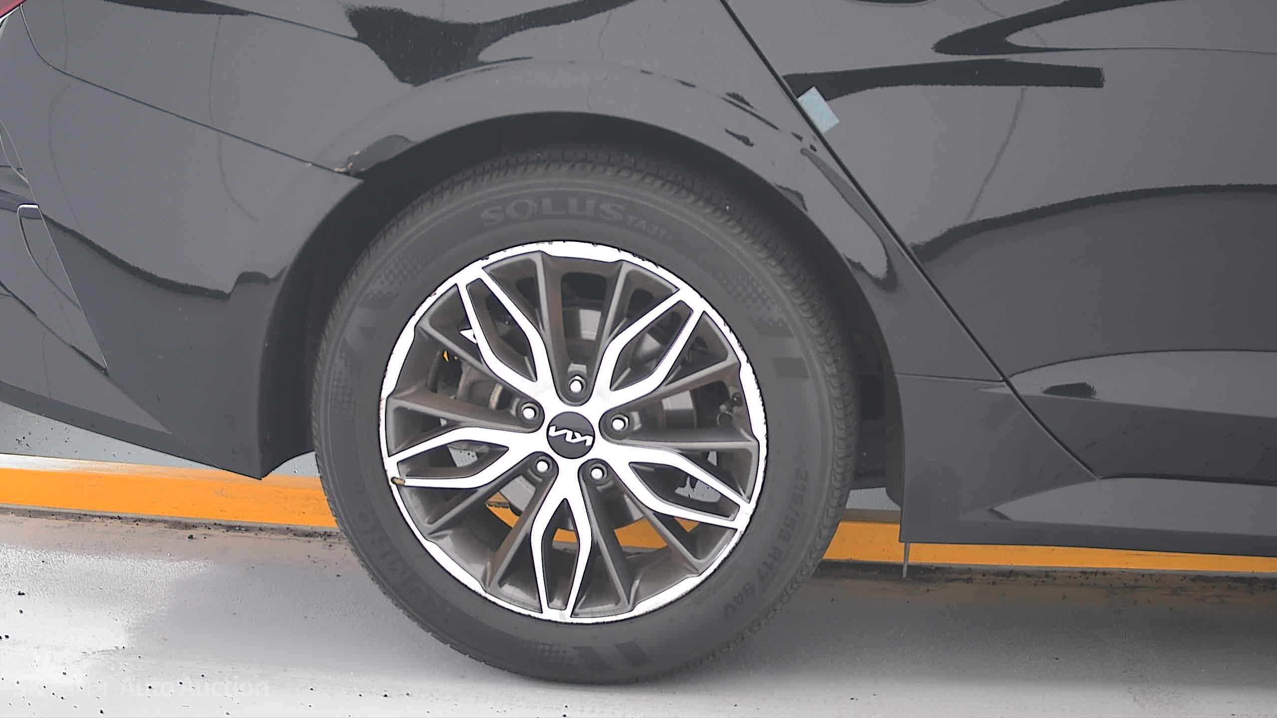 2023 - kia k5