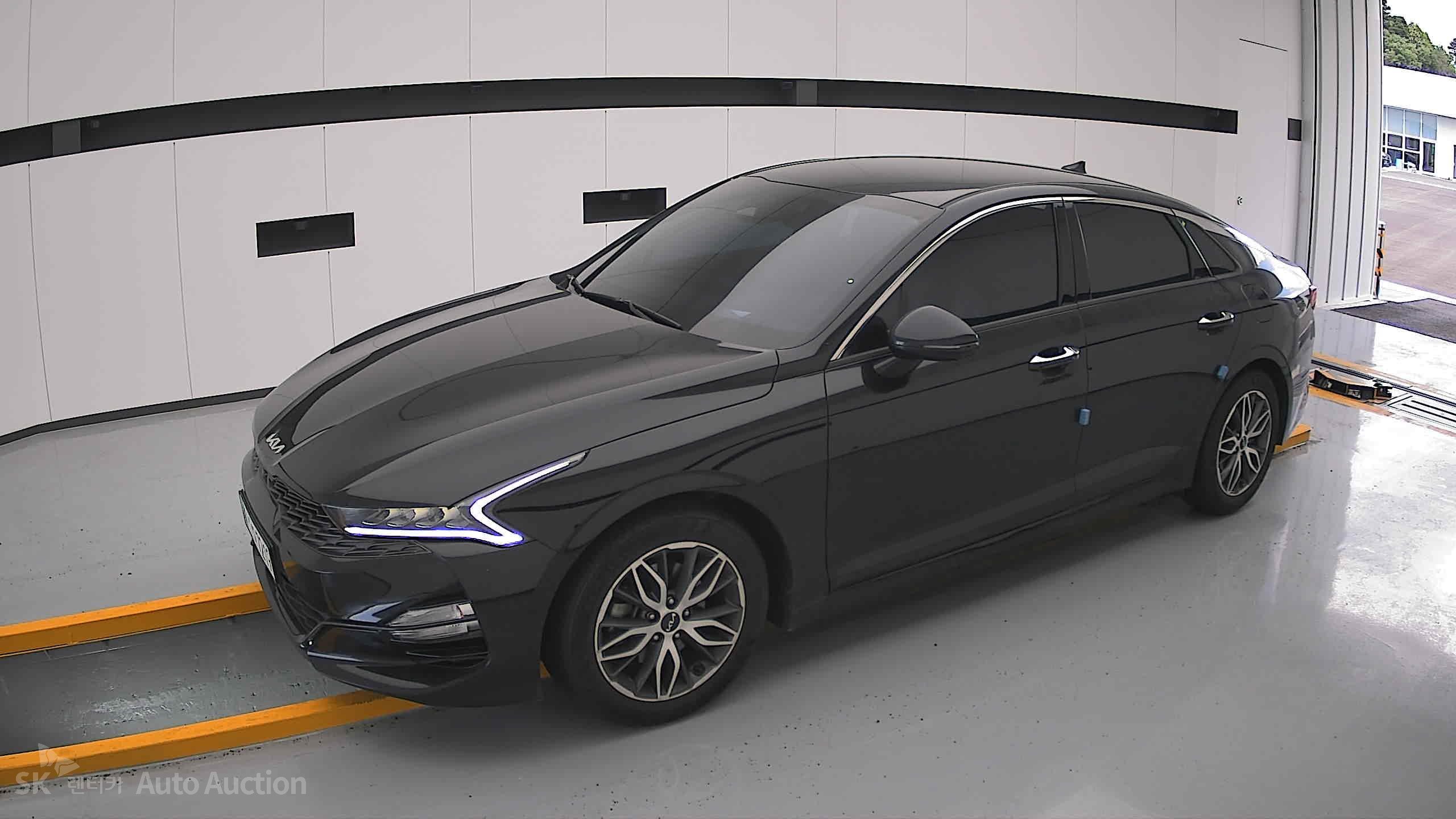 2023 - kia k5
