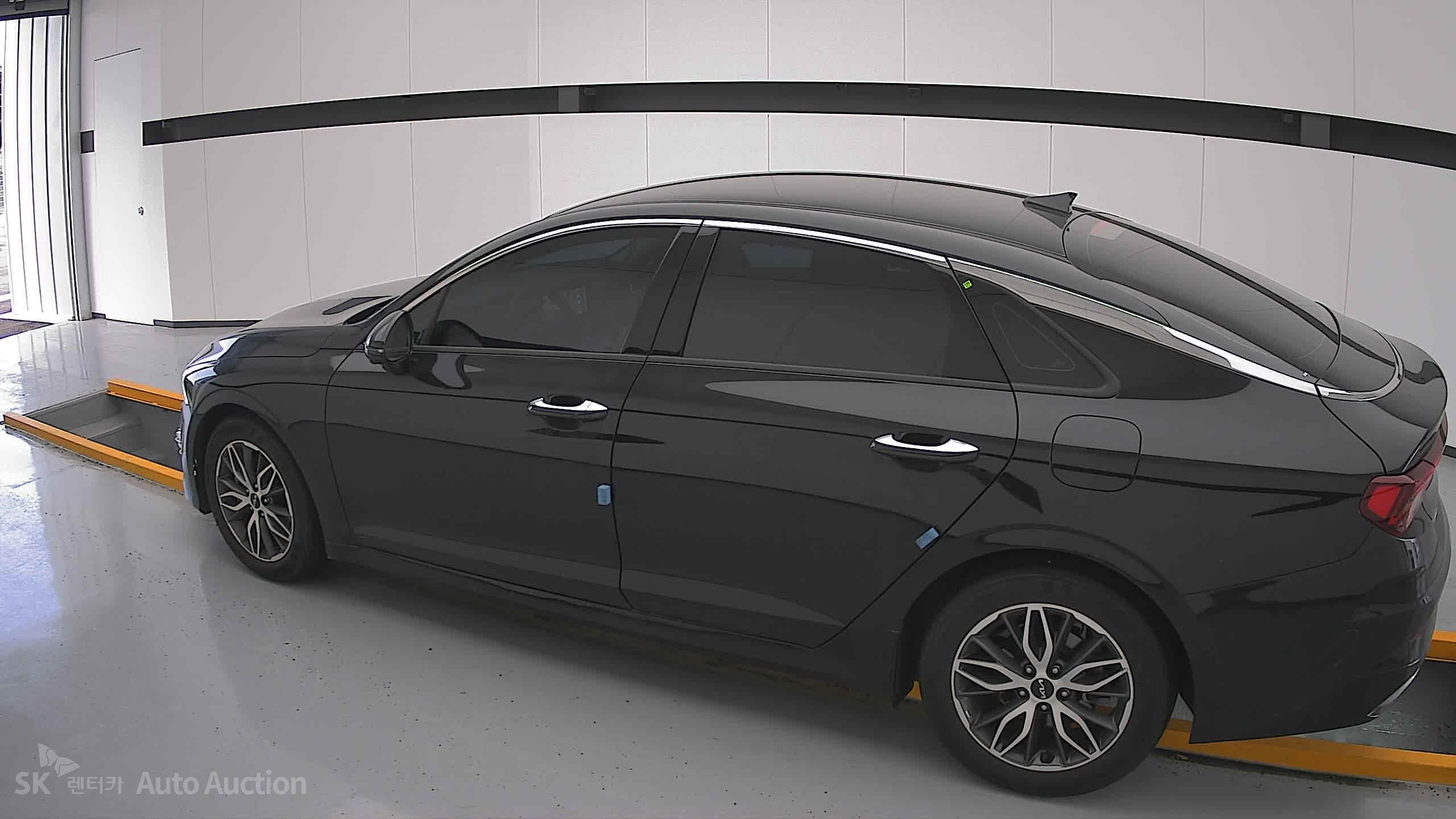 2023 - kia k5