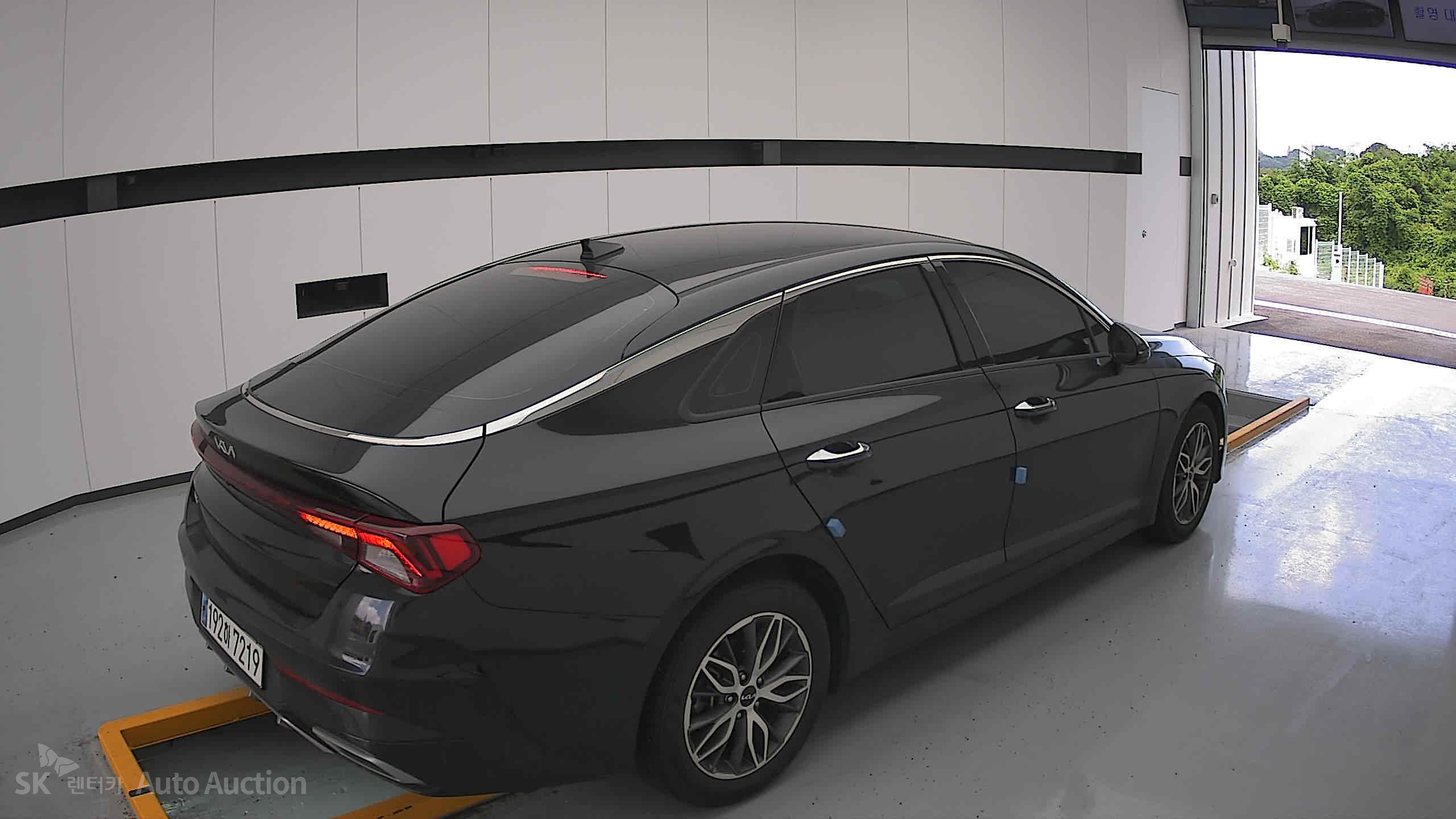 2023 - kia k5