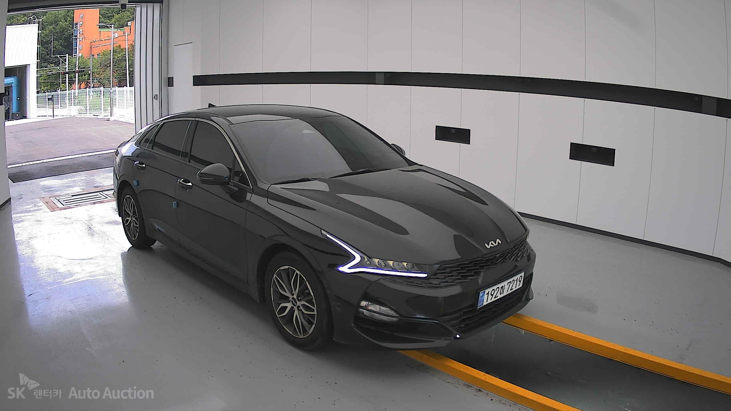 2023 - kia k5