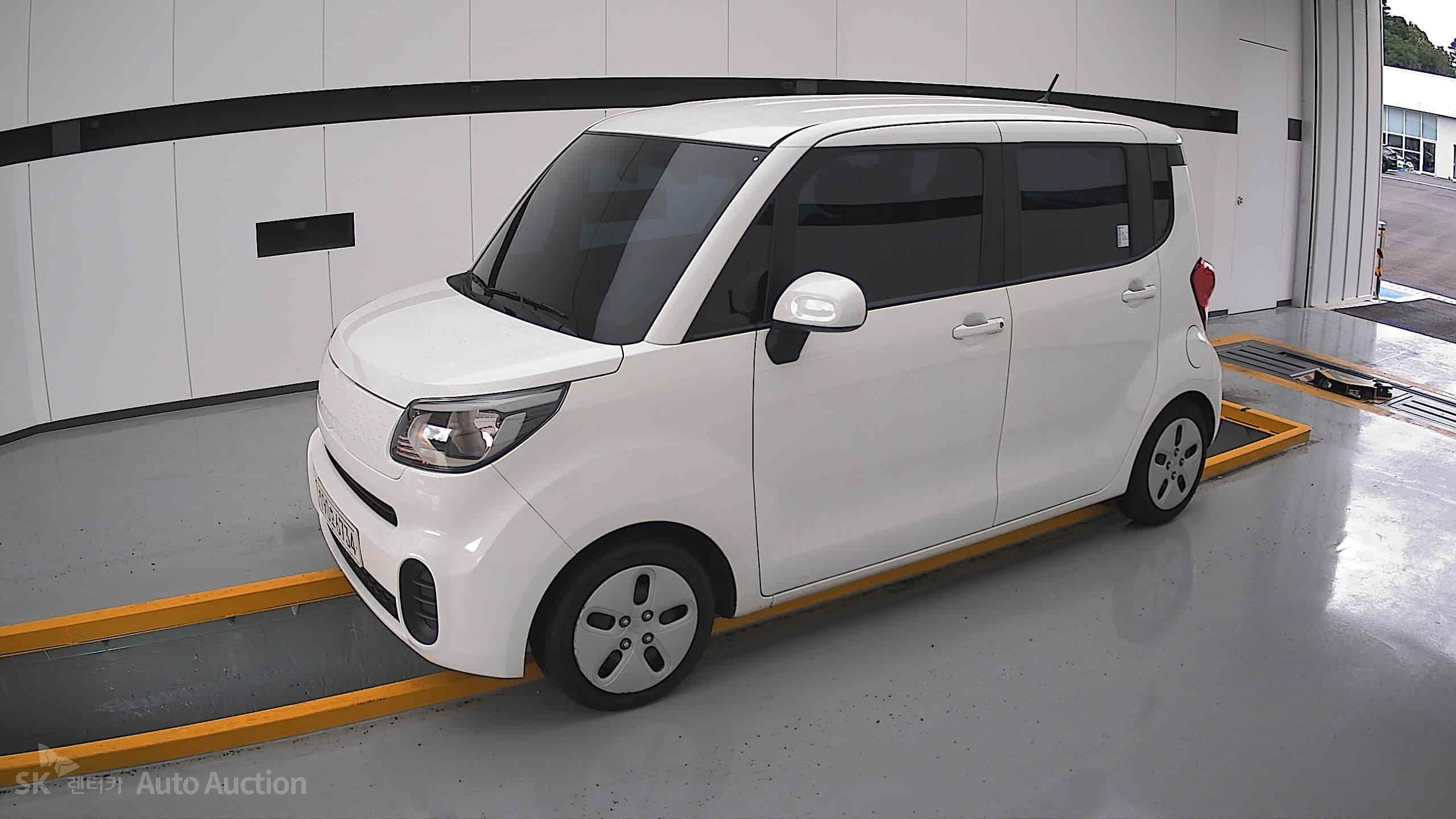 2022 - kia ray