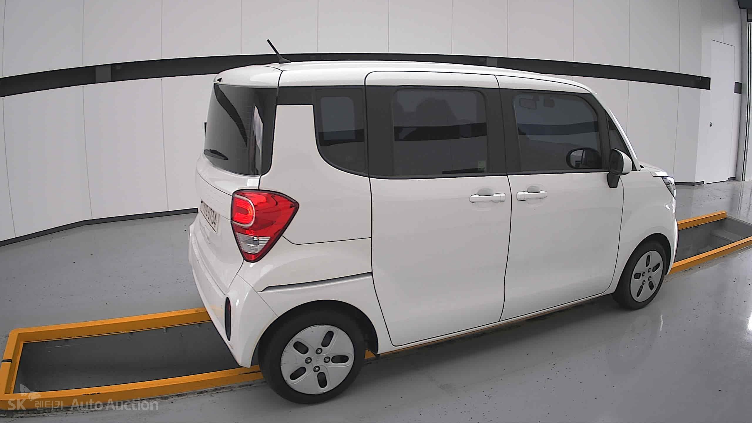 2022 - kia ray