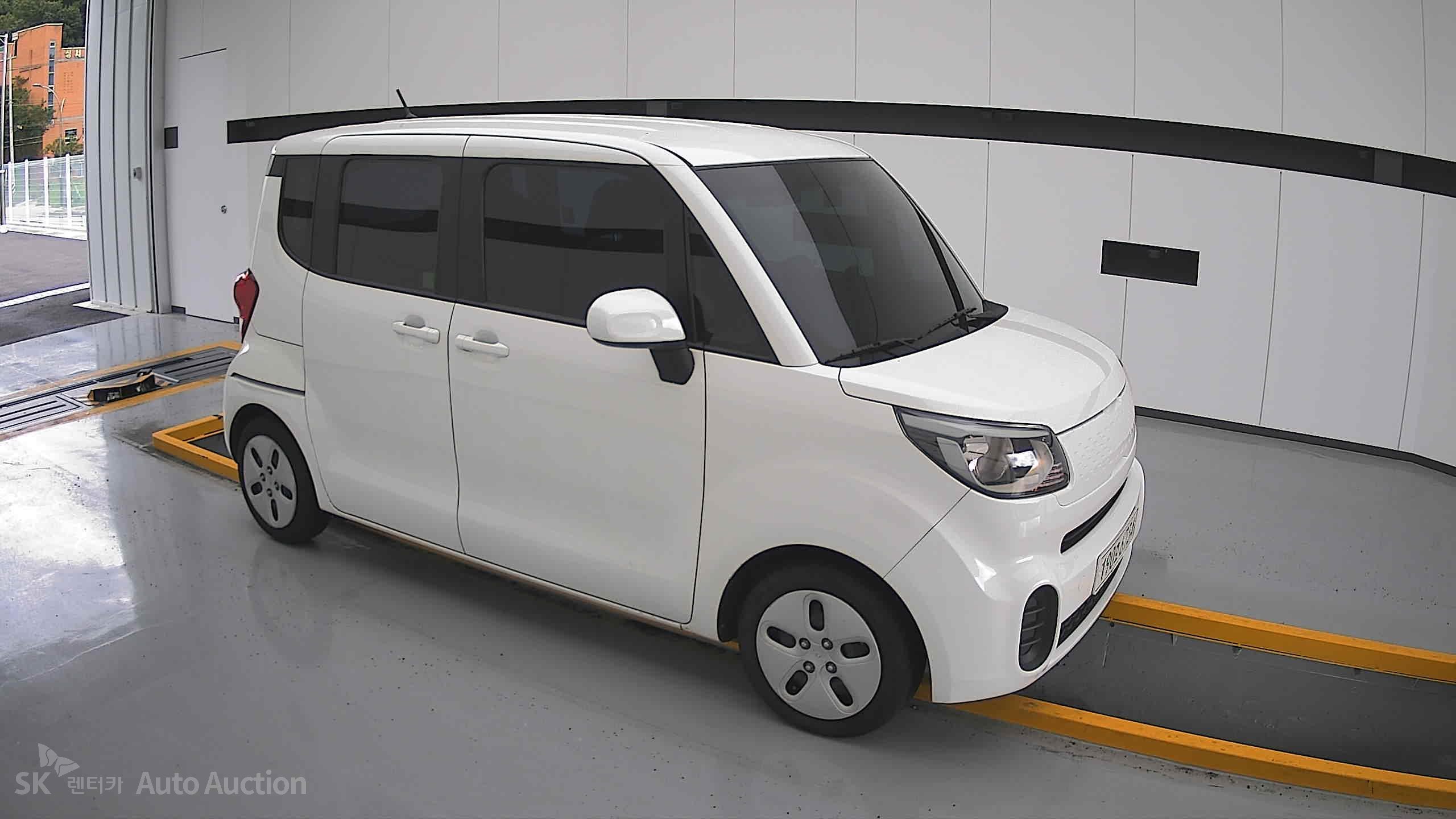 2022 - kia ray