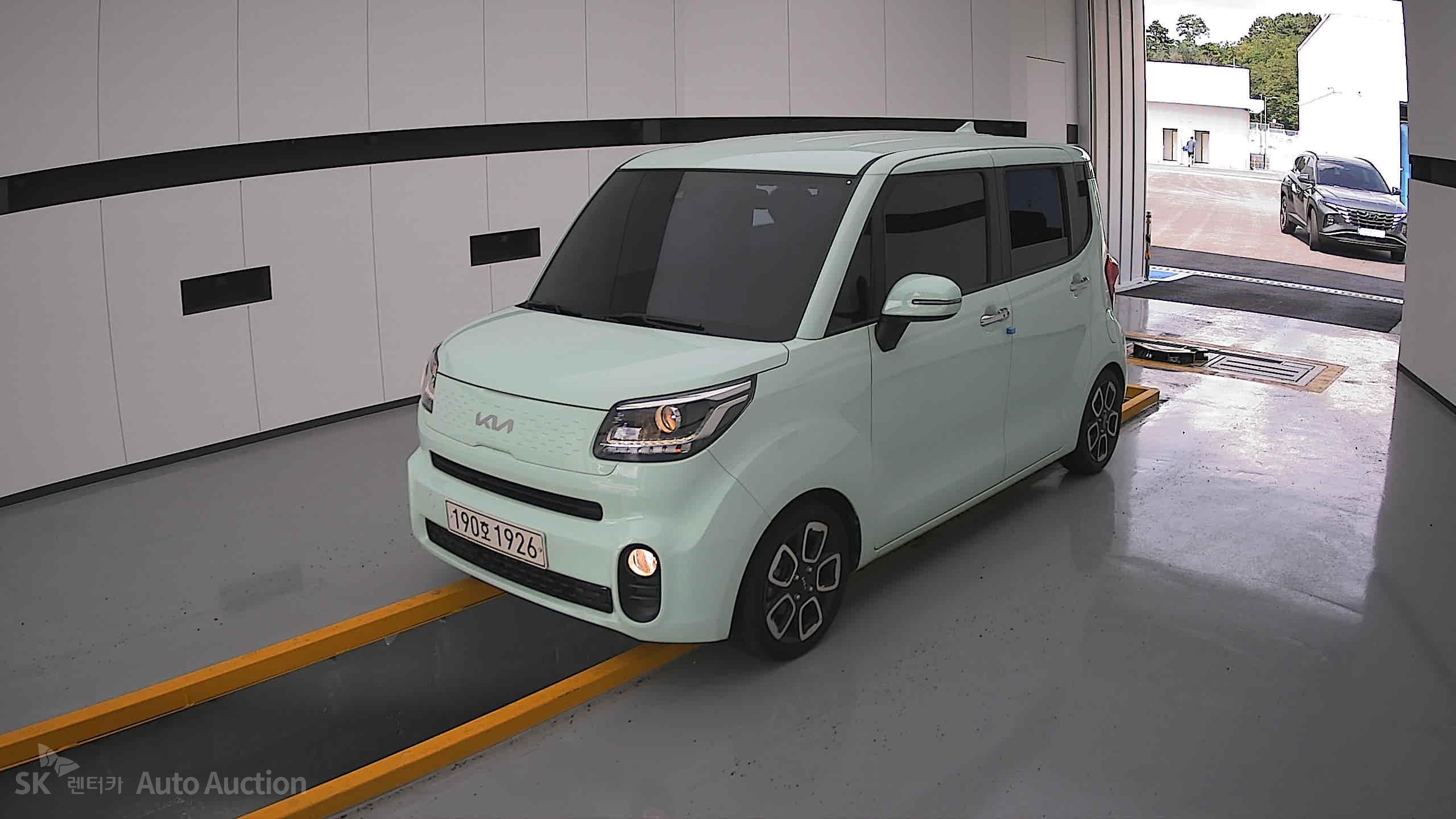 2022 - kia ray
