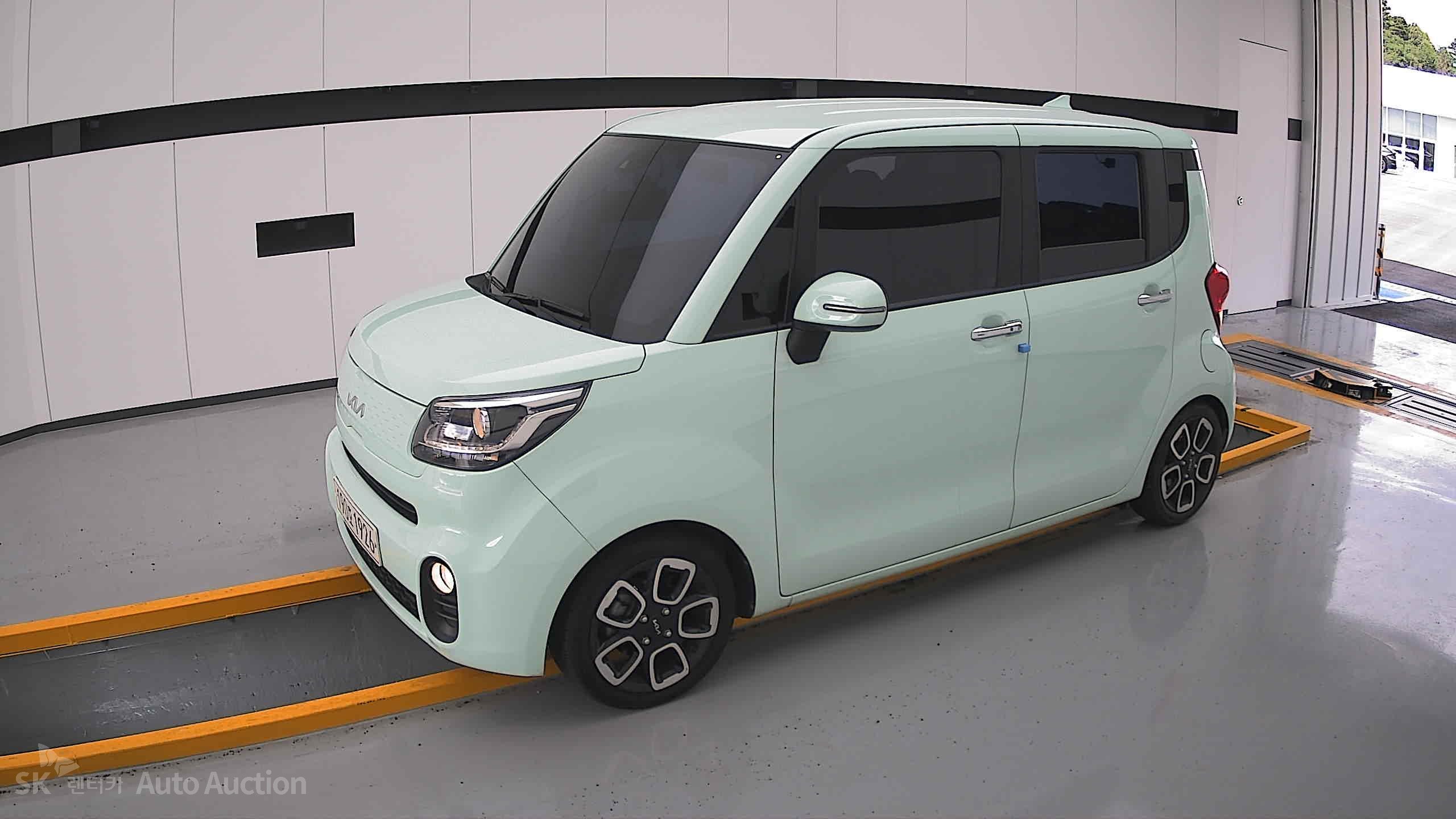 2022 - kia ray
