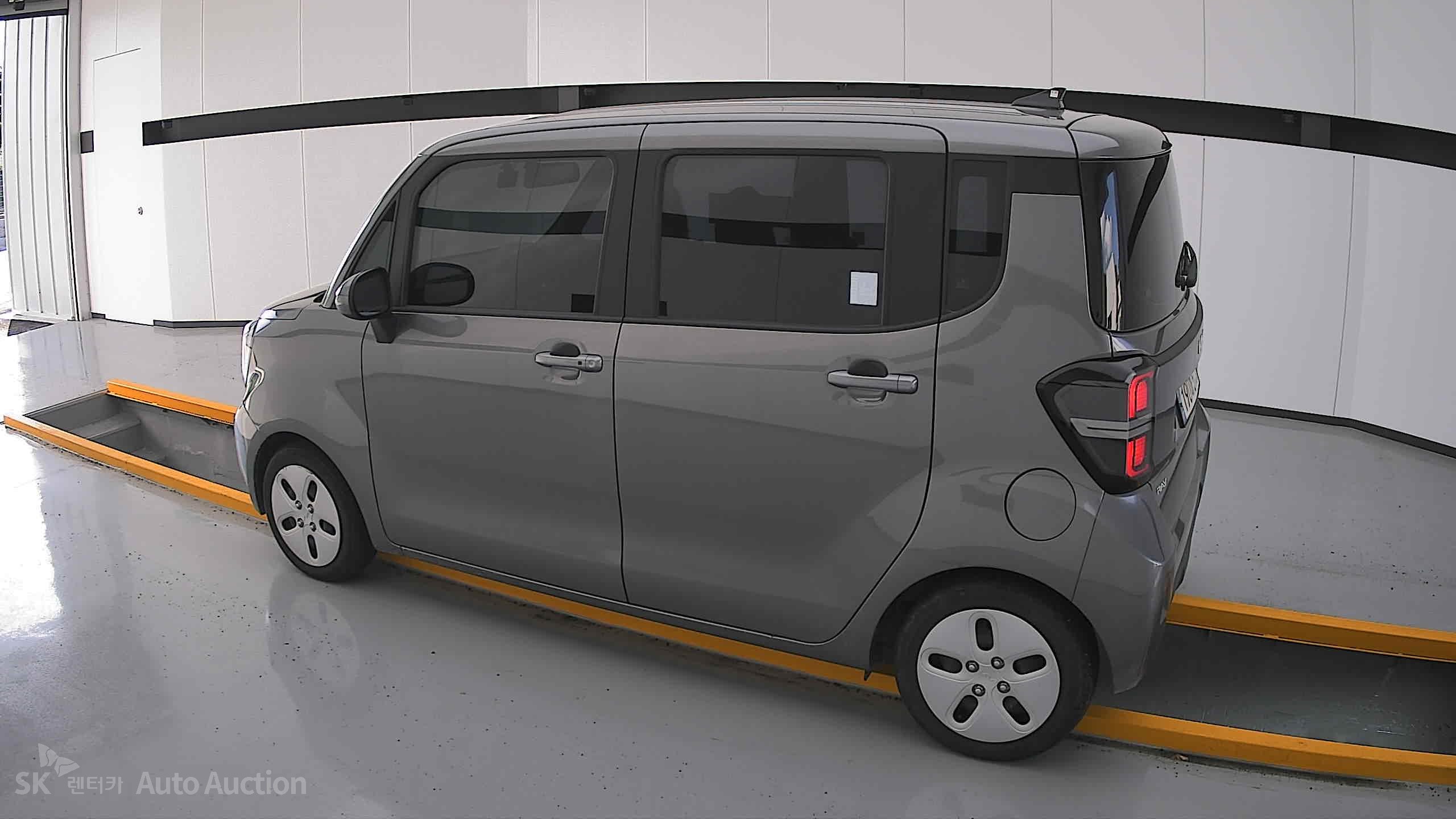 2023 - kia ray