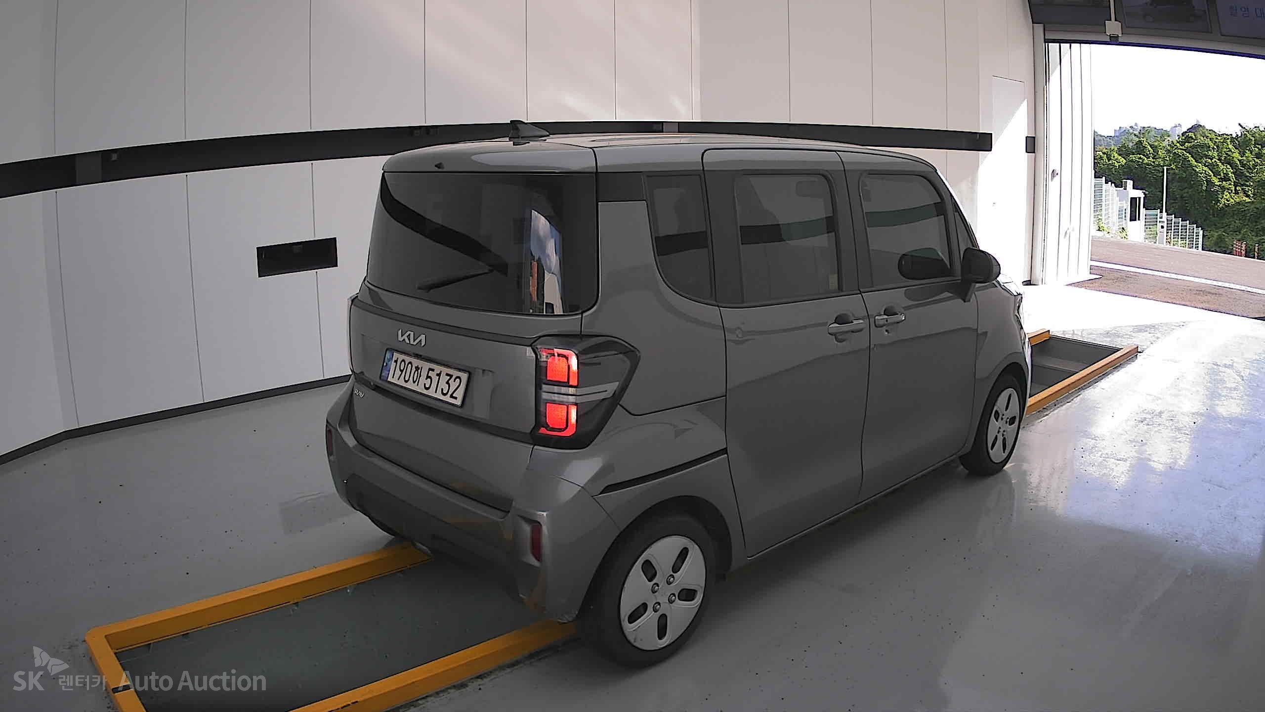 2023 - kia ray