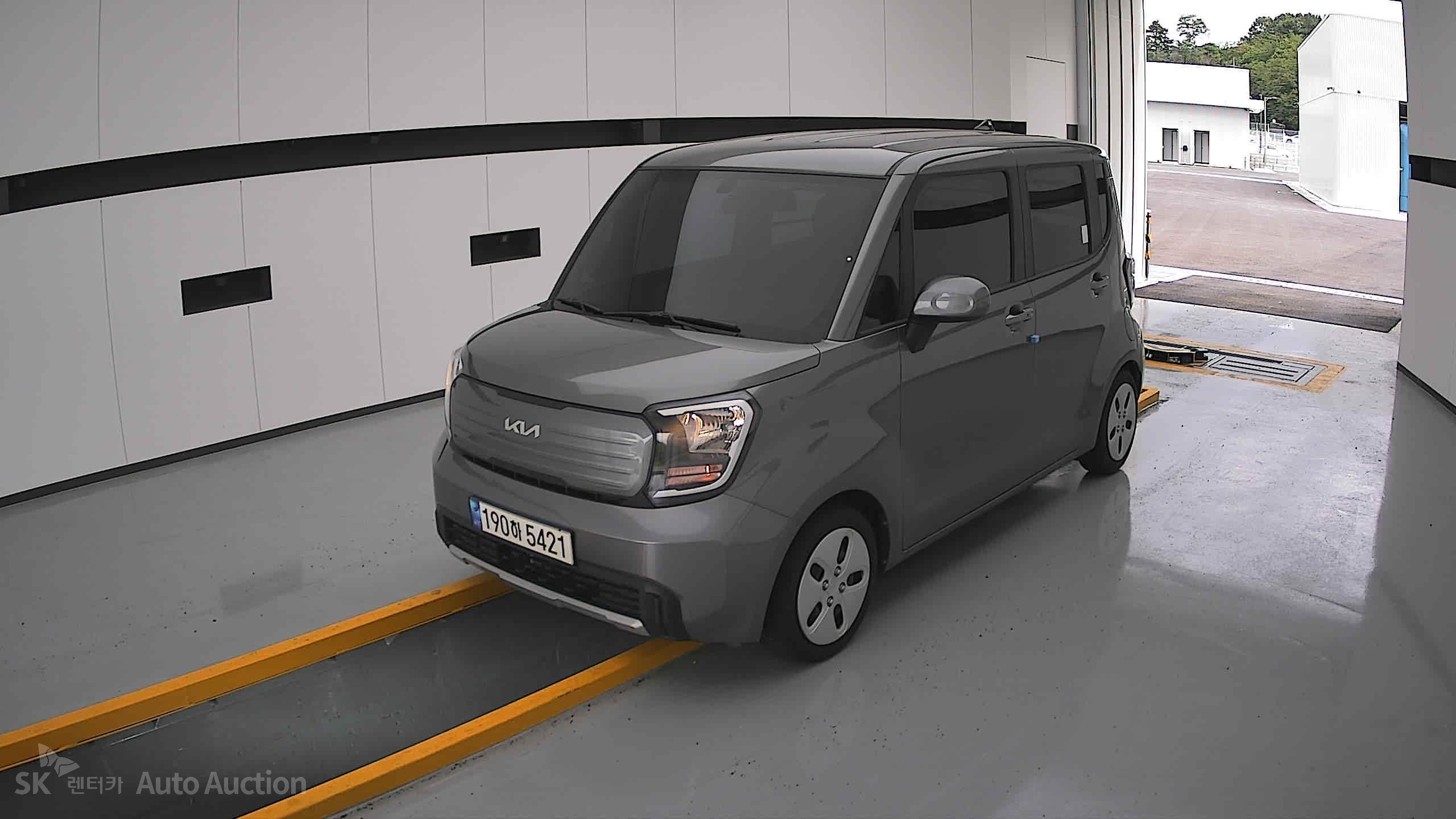 2023 - kia ray
