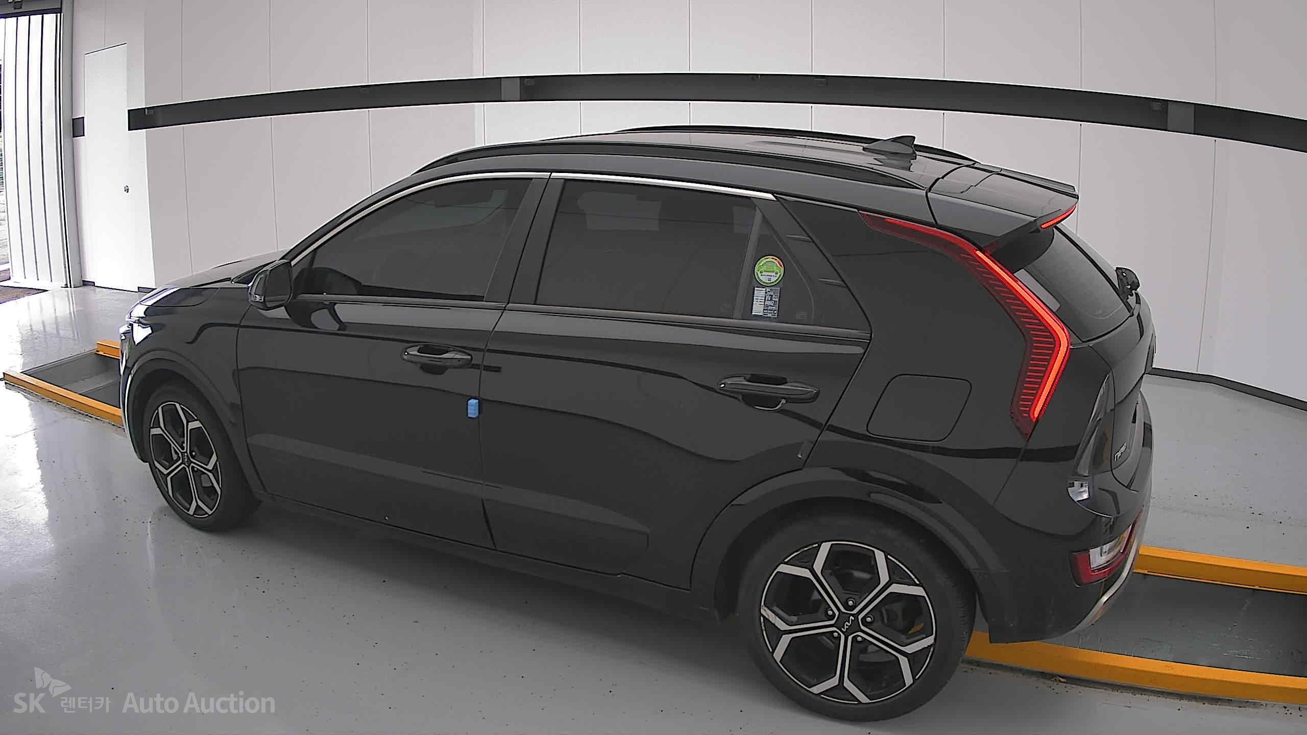 2023 - kia all-new niro
