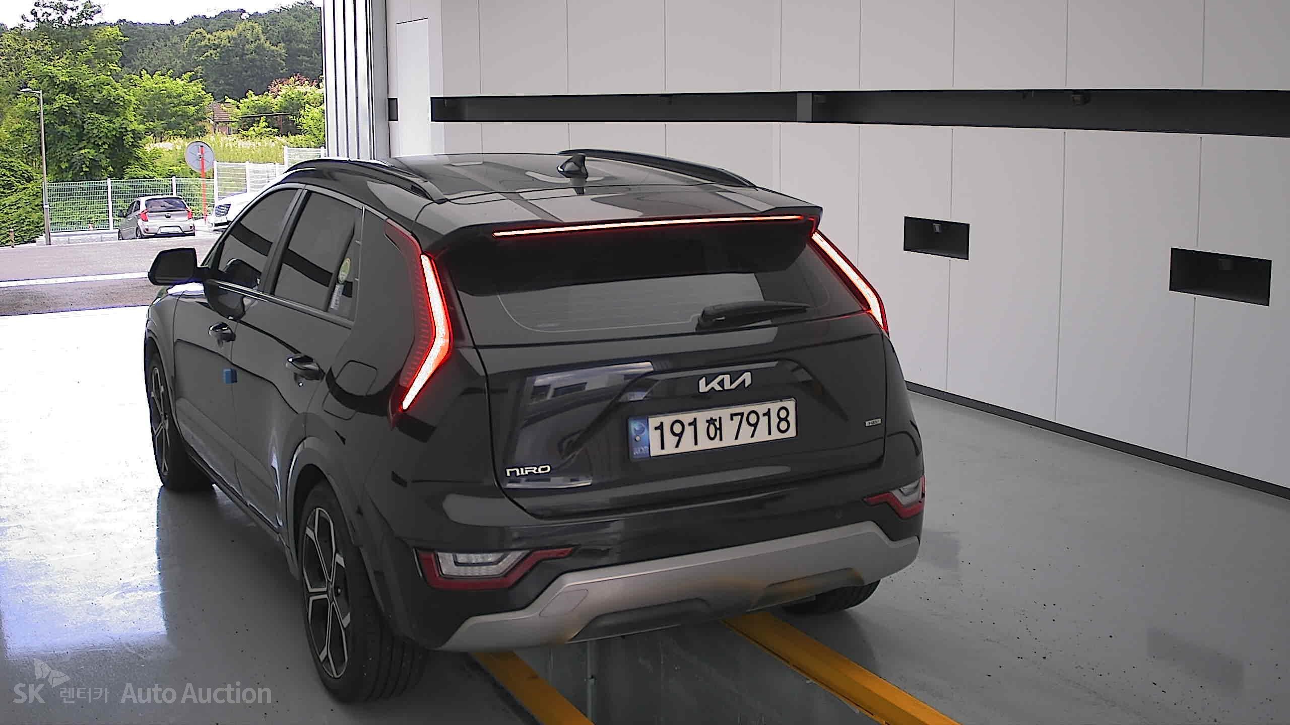 2023 - kia all-new niro