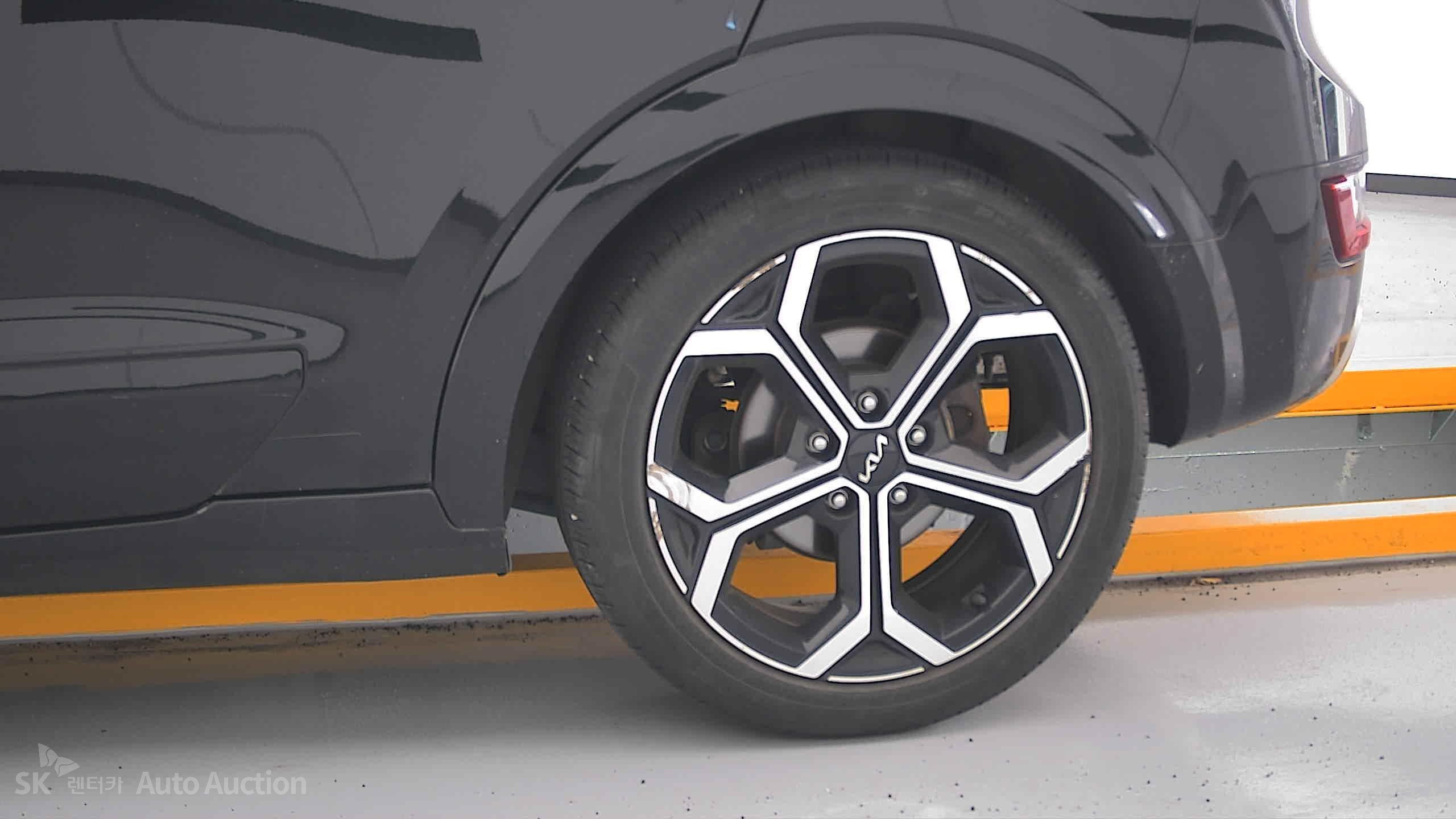 2023 - kia all-new niro