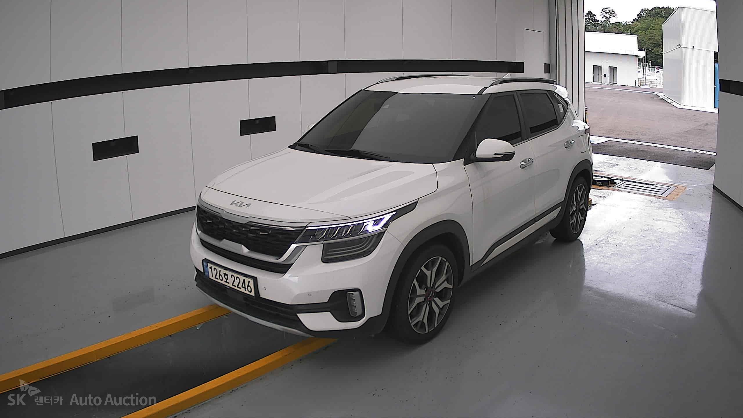 2022 - kia seltos