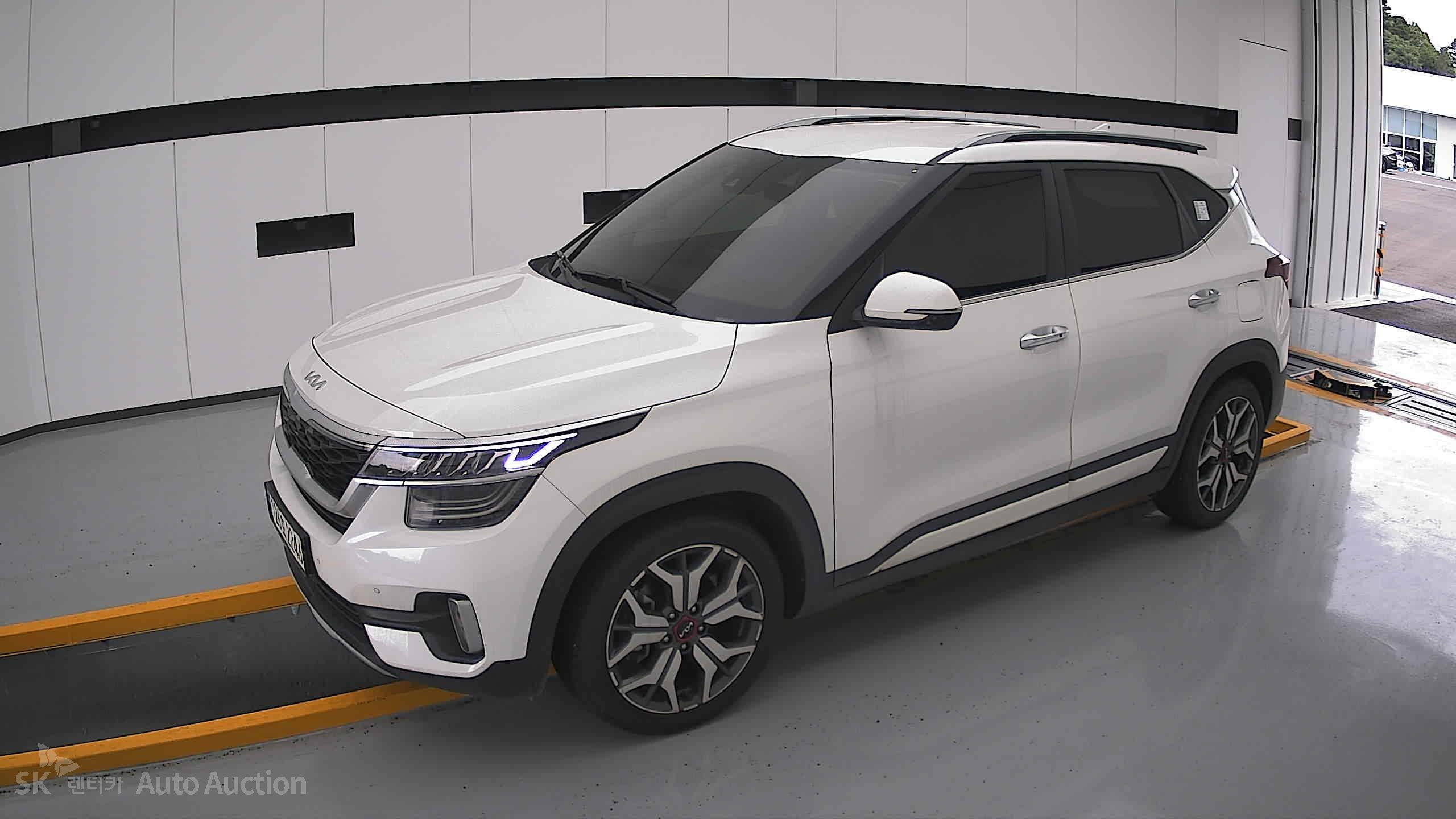 2022 - kia seltos