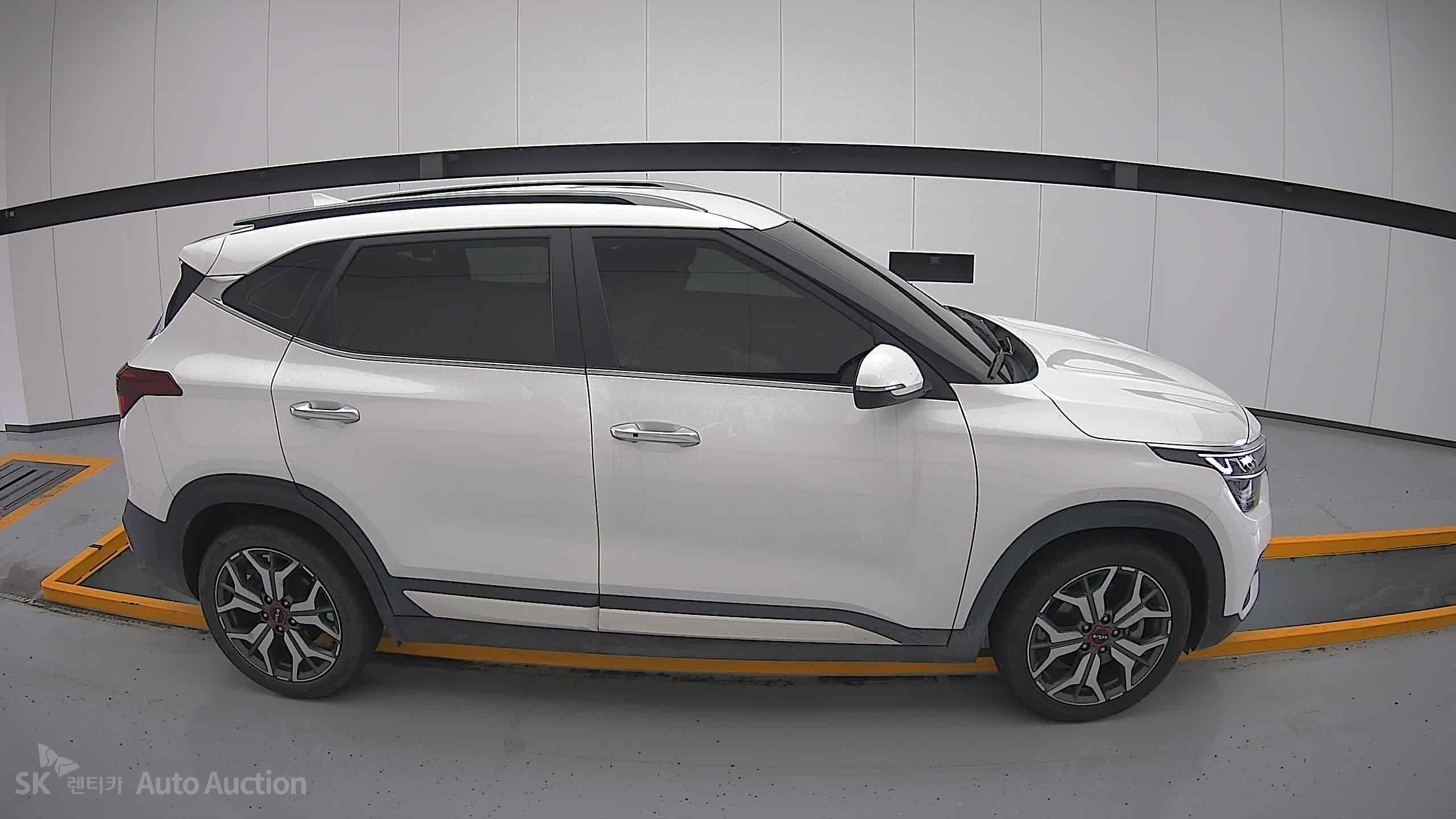 2022 - kia seltos