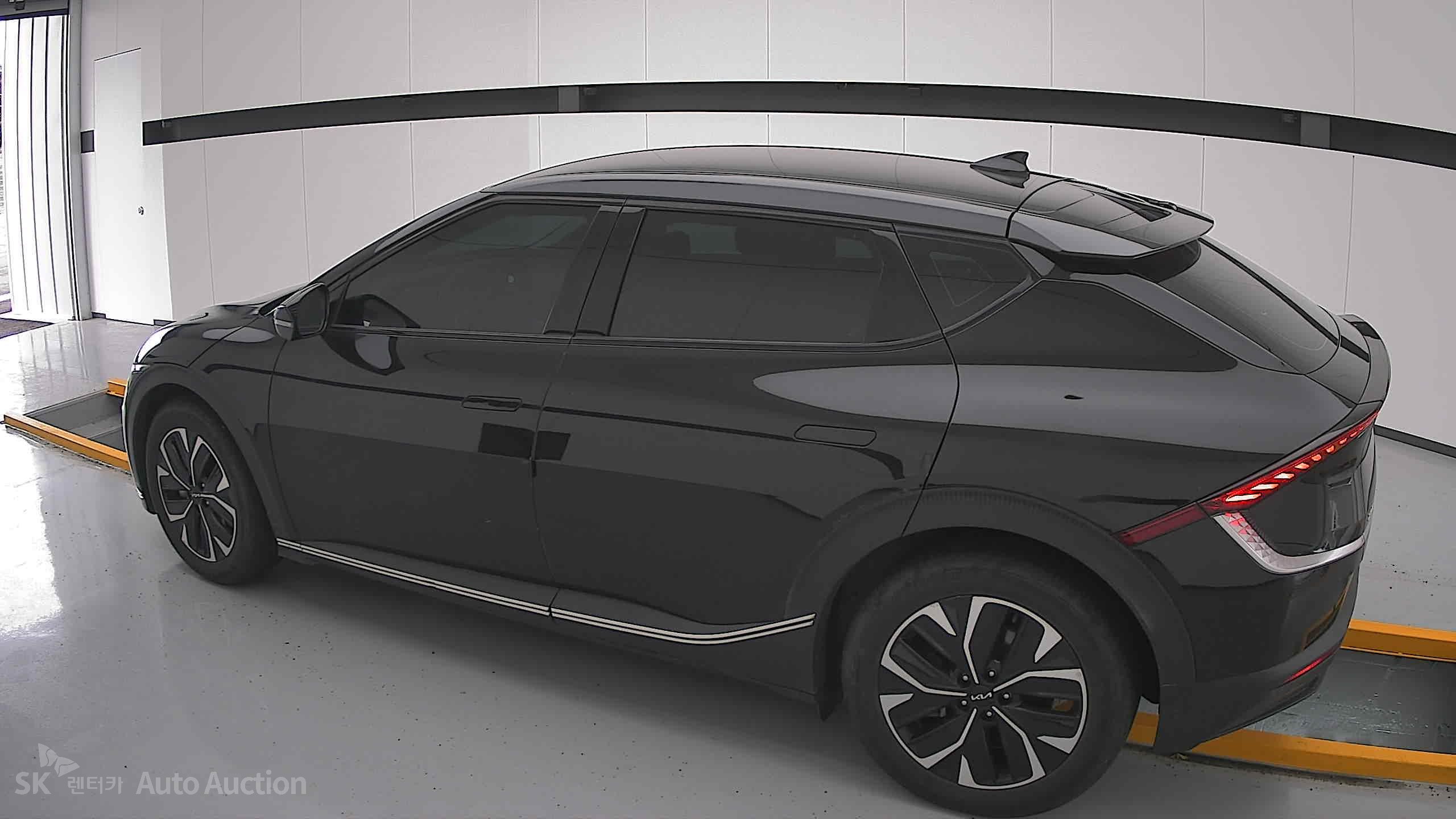 2022 - kia ev6