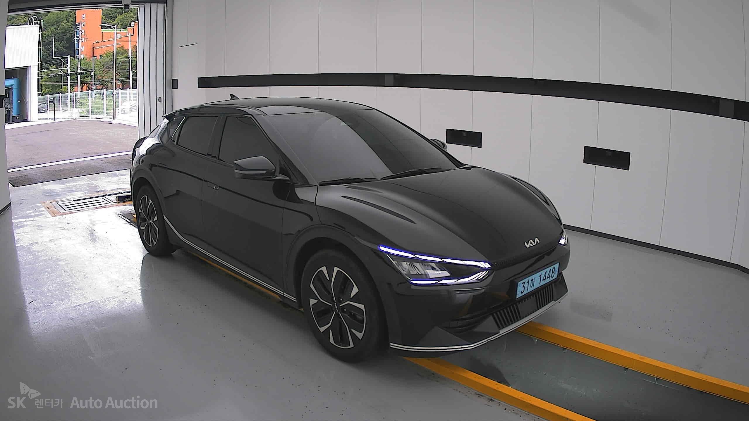 2022 - kia ev6