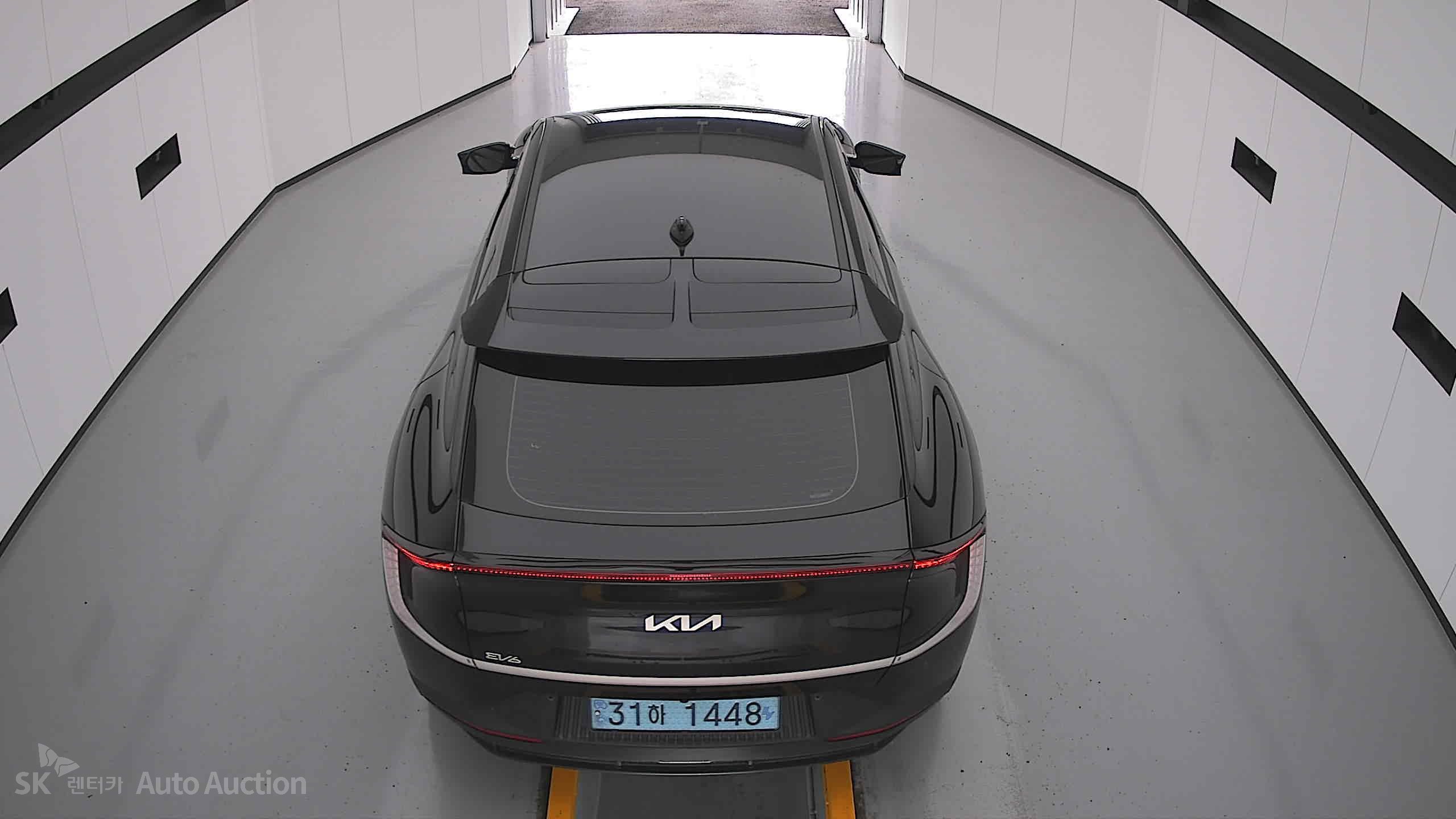 2022 - kia ev6