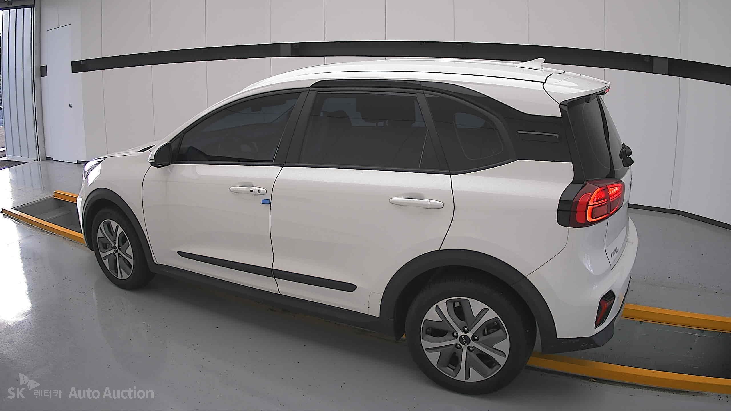 2024 - kia niro