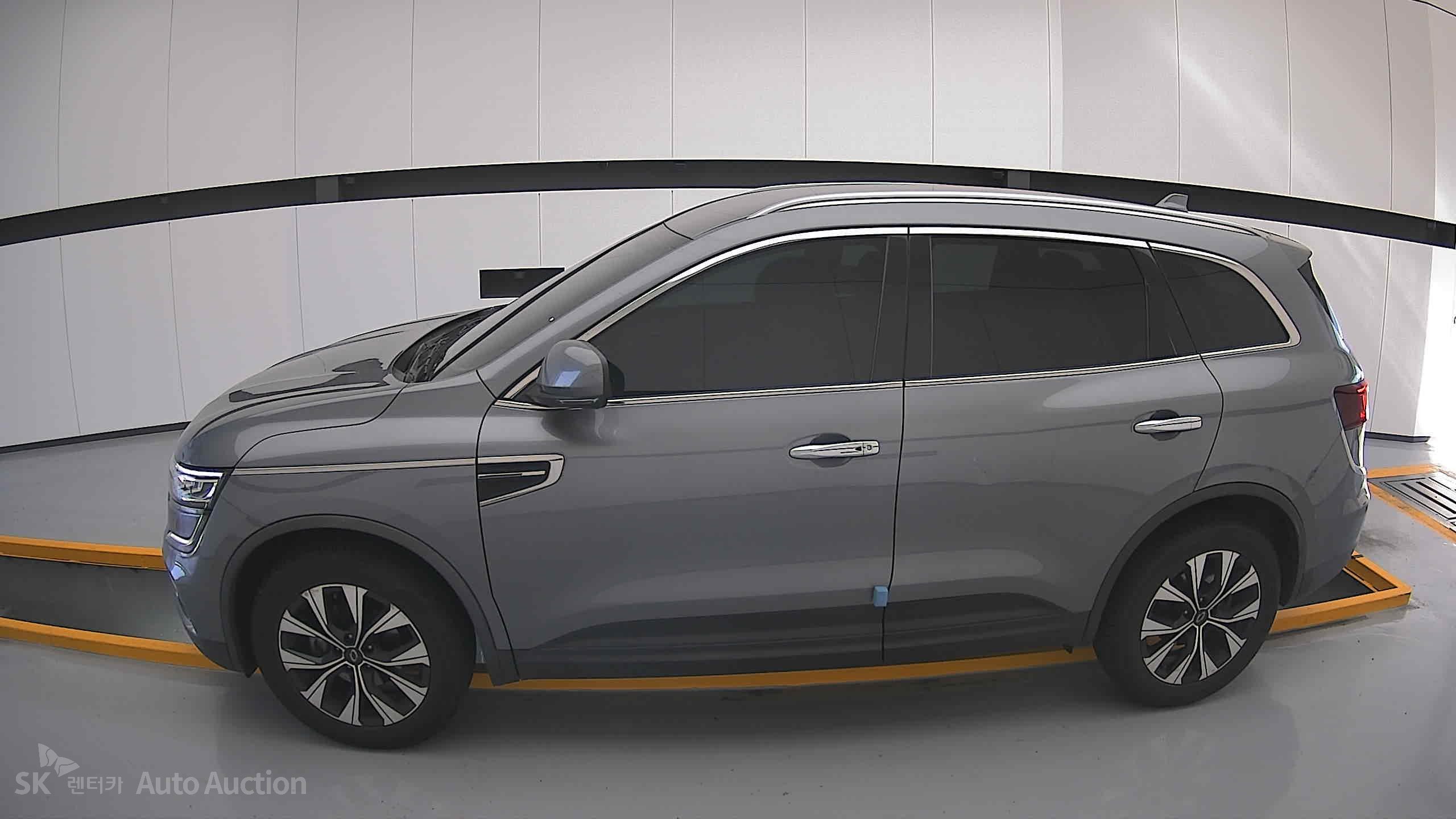 Renault Samsung Qm6 2023 — صورة 13