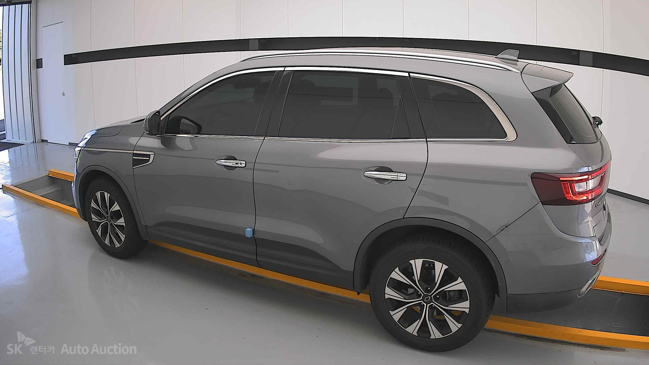 Renault Samsung Qm6 2023 — صورة 14