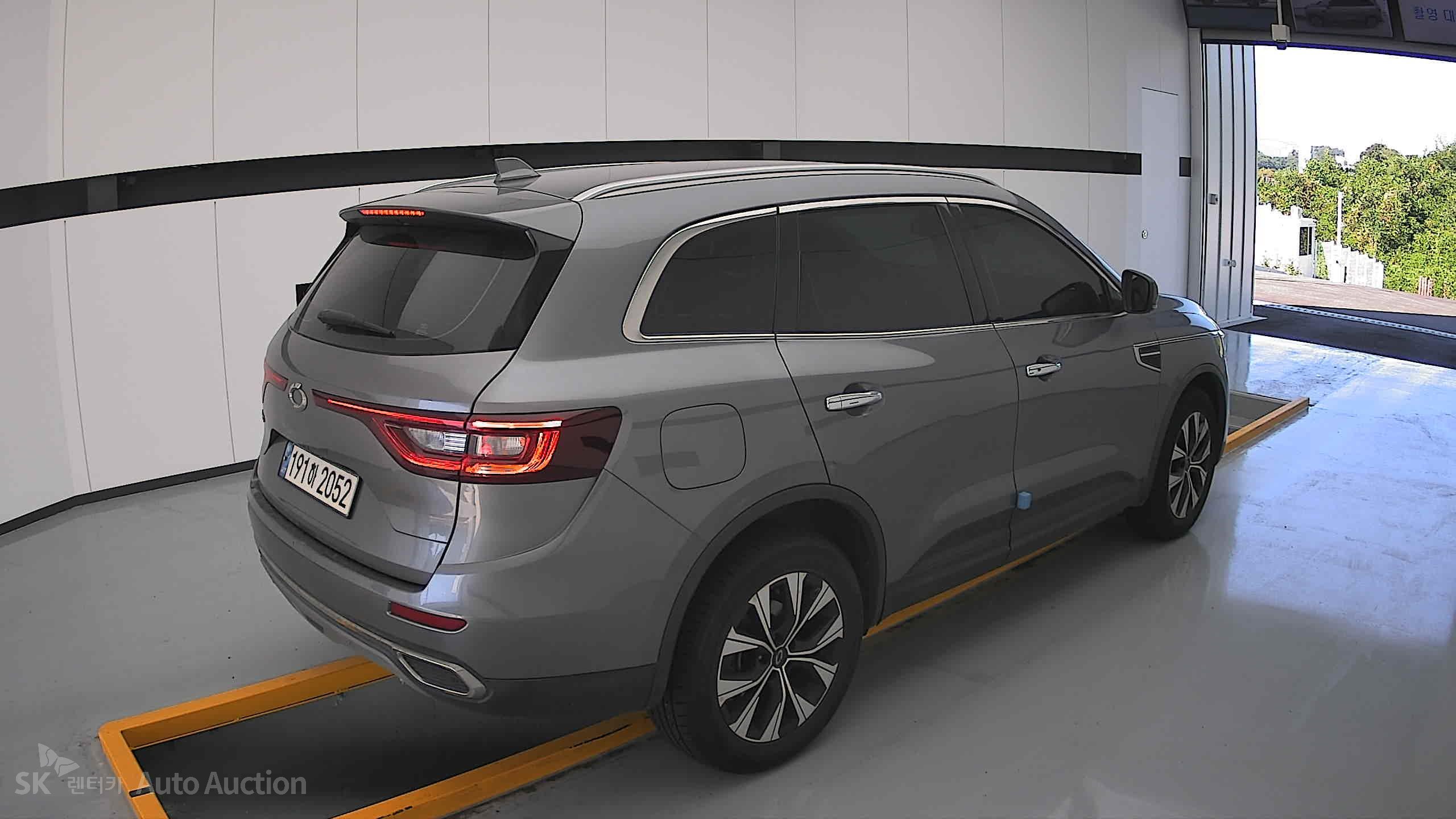 Renault Samsung Qm6 2023 — صورة 17