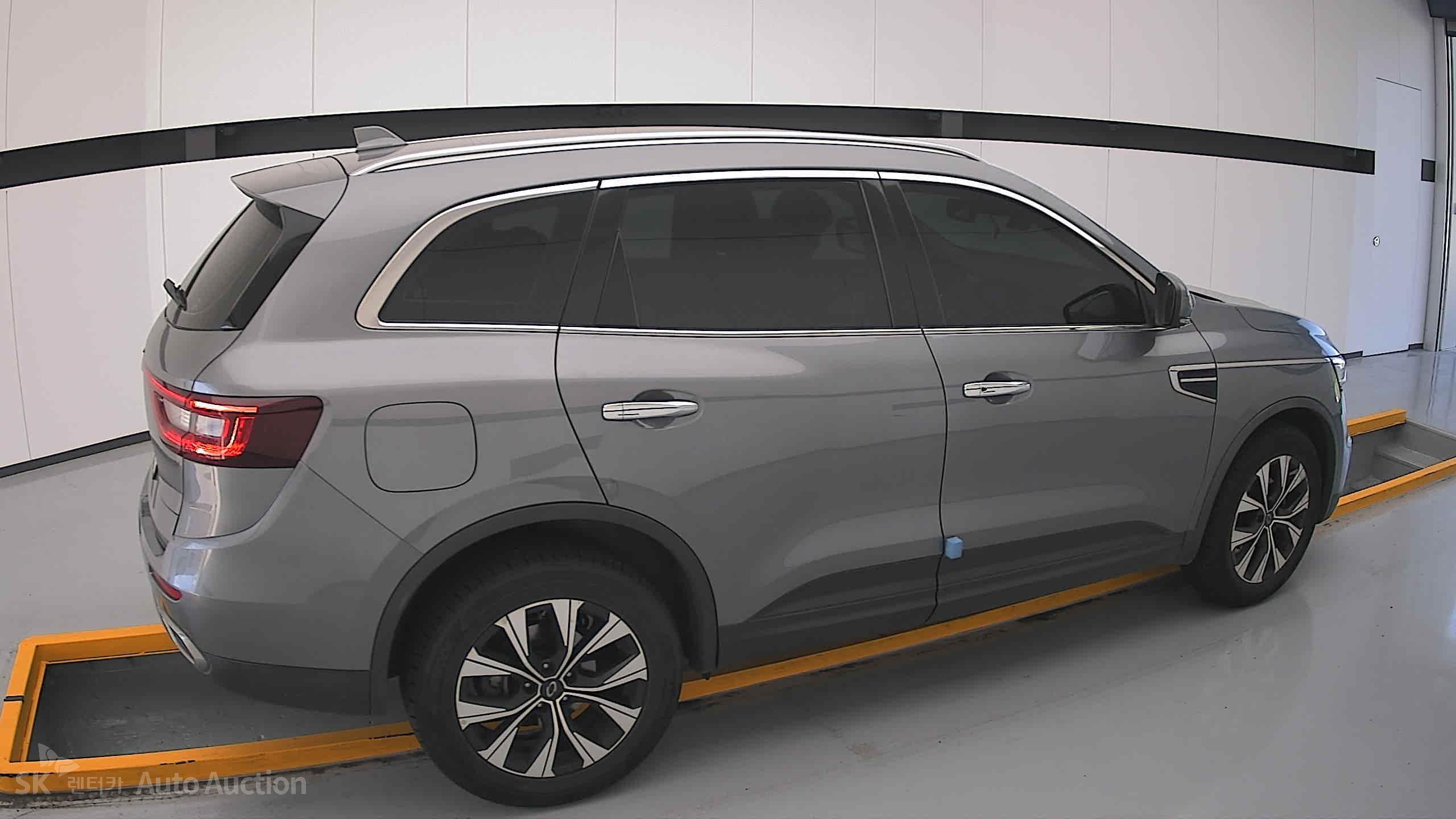 Renault Samsung Qm6 2023 — صورة 18