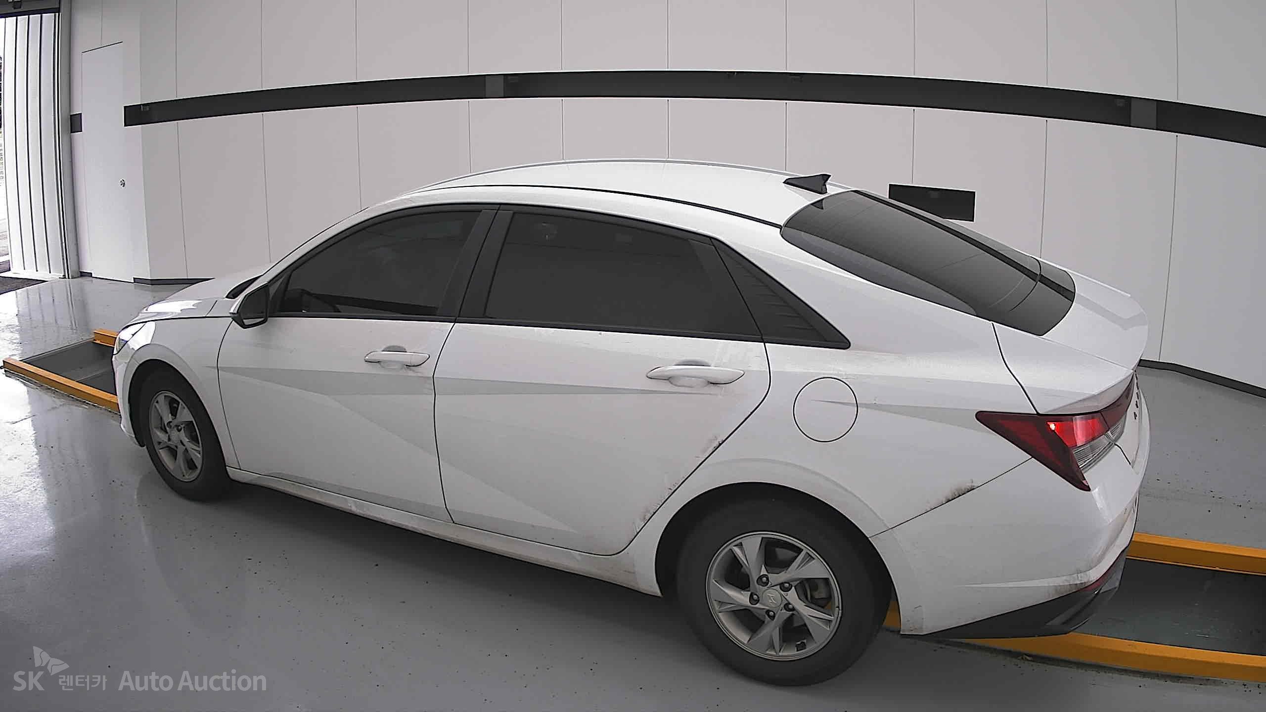 2023 - hyundai avante