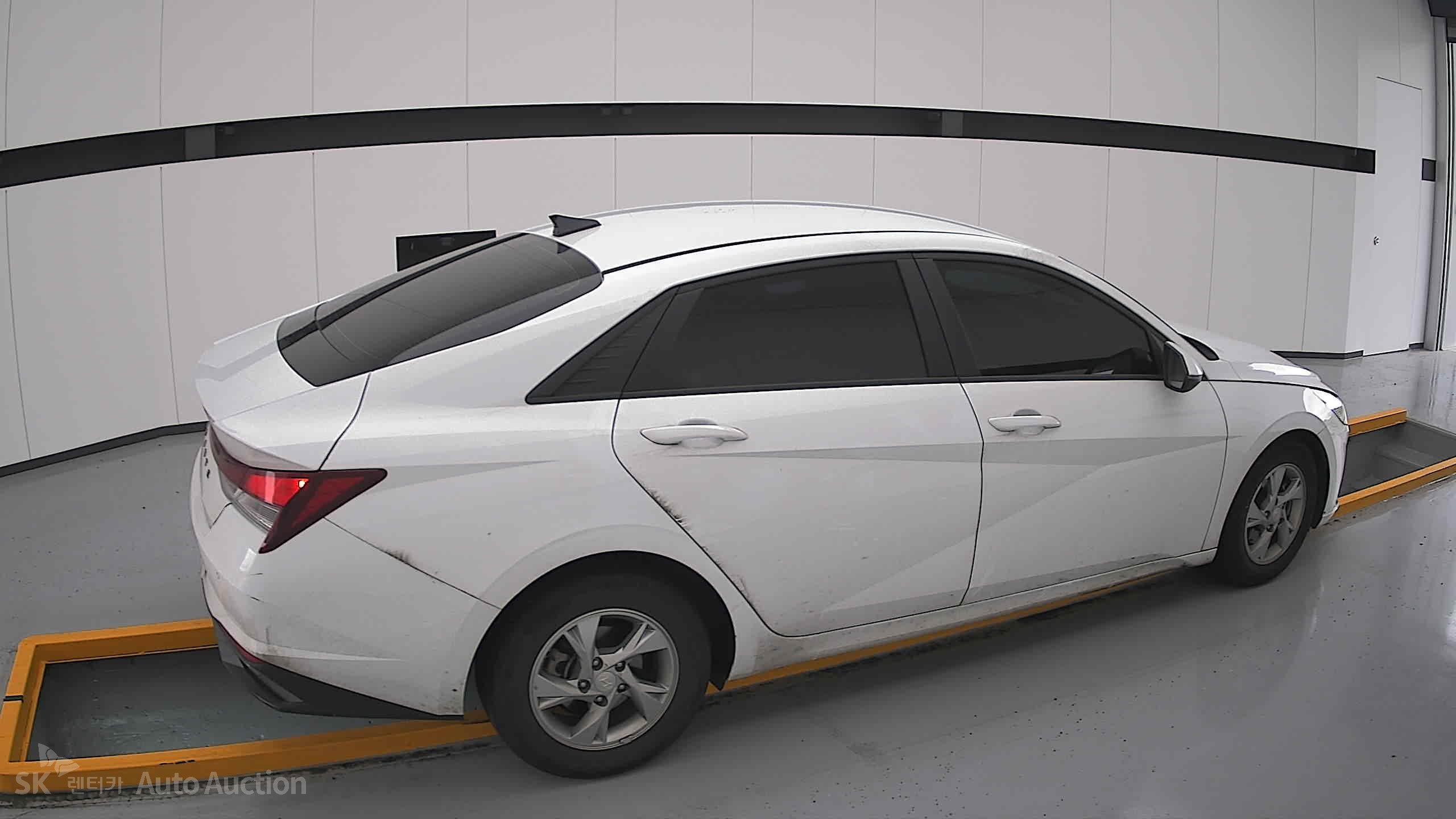 2023 - hyundai avante